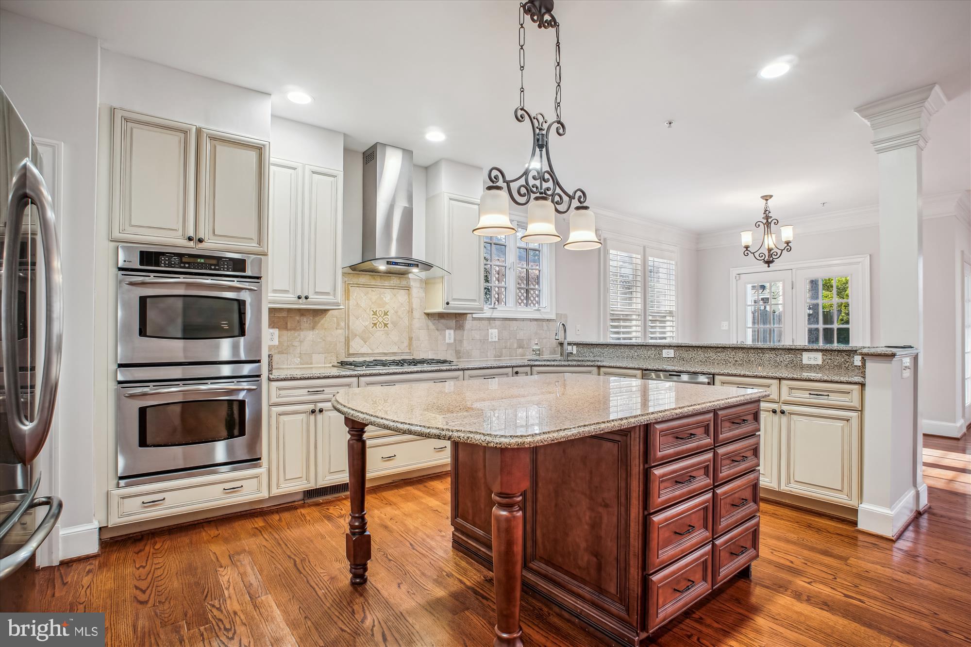 HUNTINGTON TERRACE - Residential