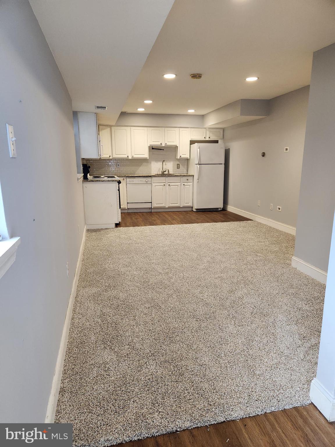 MANAYUNK - Residential Lease
