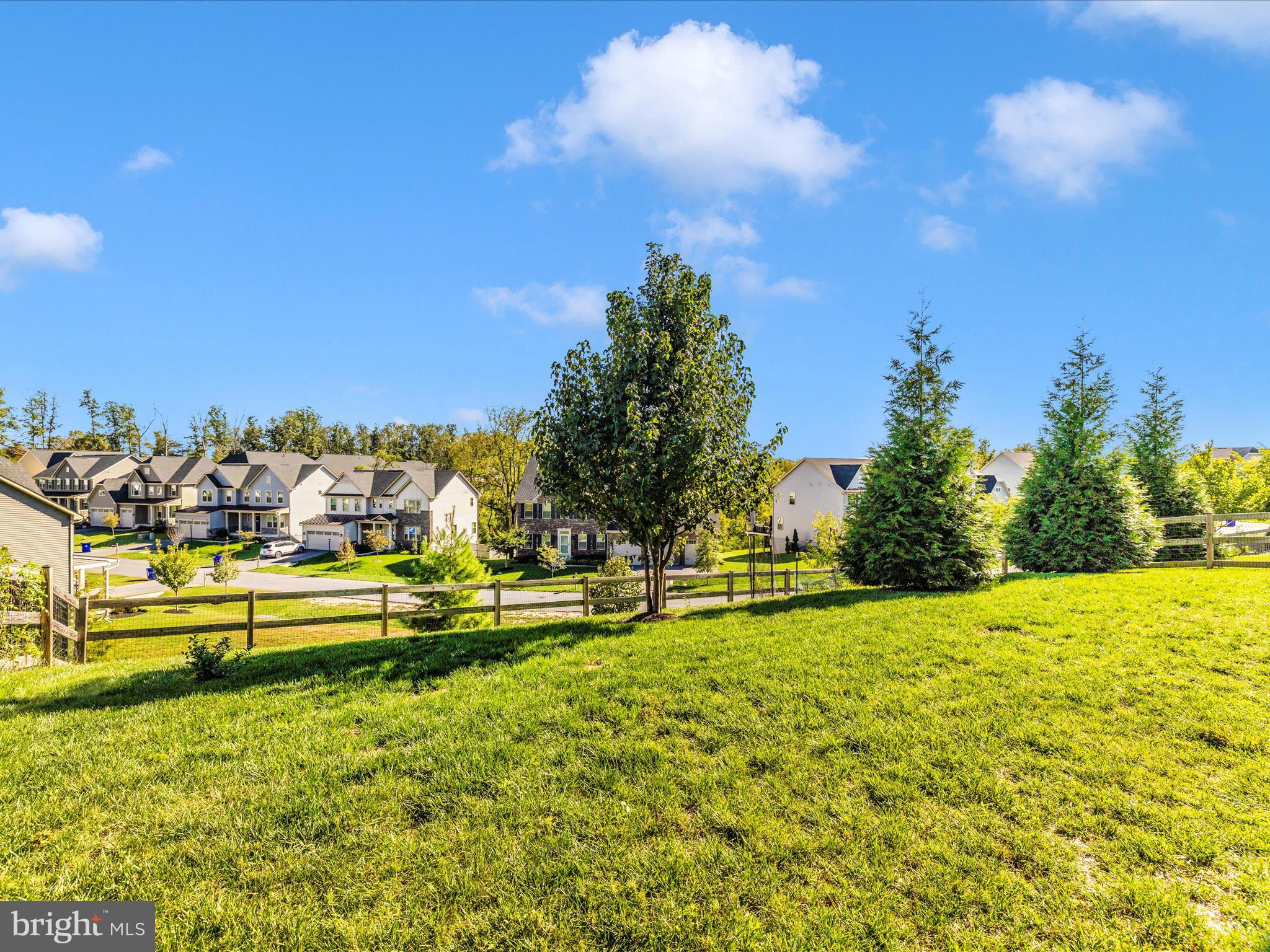 EAGLEHEAD WOODRIDGE - Residential