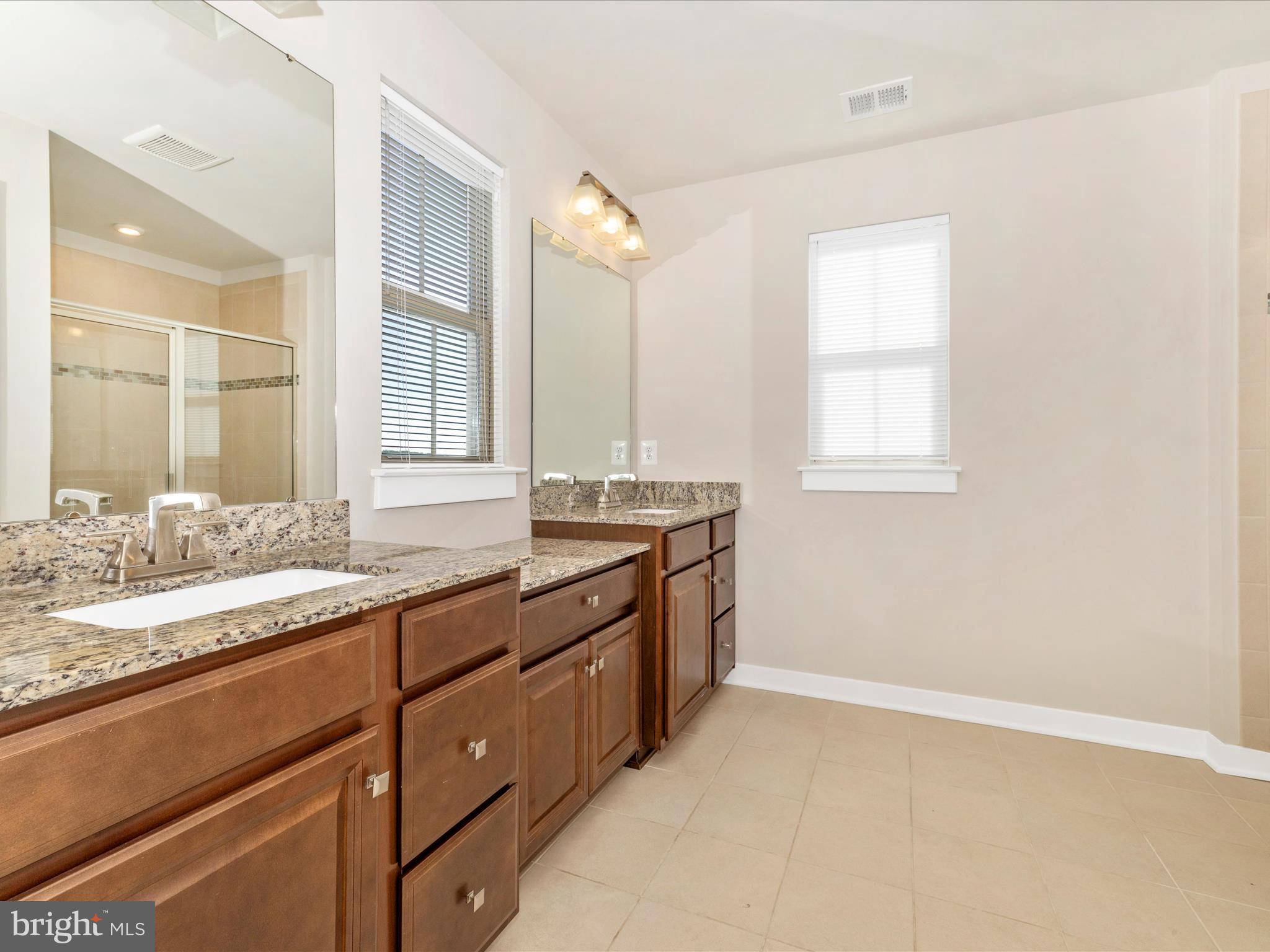 EAGLEHEAD WOODRIDGE - Residential