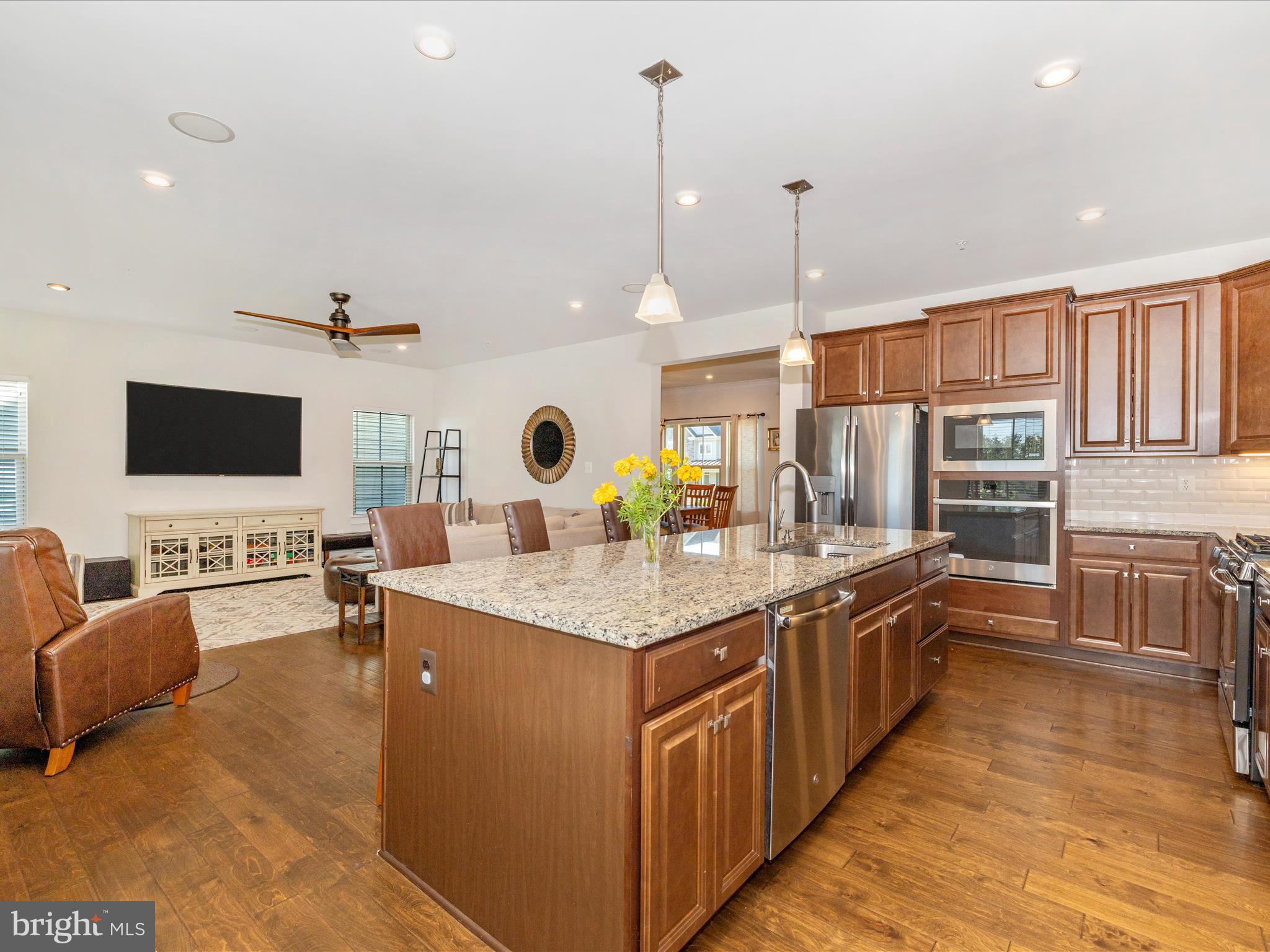 EAGLEHEAD WOODRIDGE - Residential