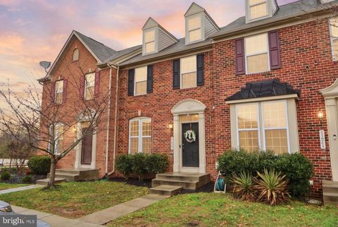 Townhouse For Sale - 11982 Roy Hobbs Place<br/> Charles County, WALDORF, MD 20602