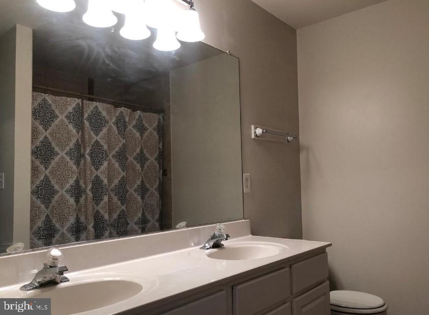 SHERBROOKE CONDO - Residential Lease