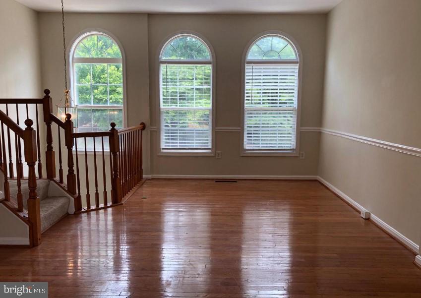 SHERBROOKE CONDO - Residential Lease