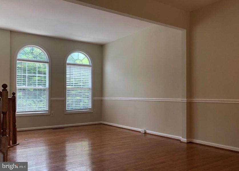 SHERBROOKE CONDO - Residential Lease