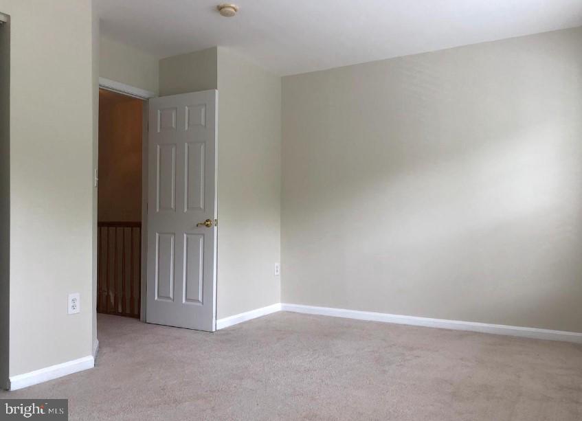 SHERBROOKE CONDO - Residential Lease