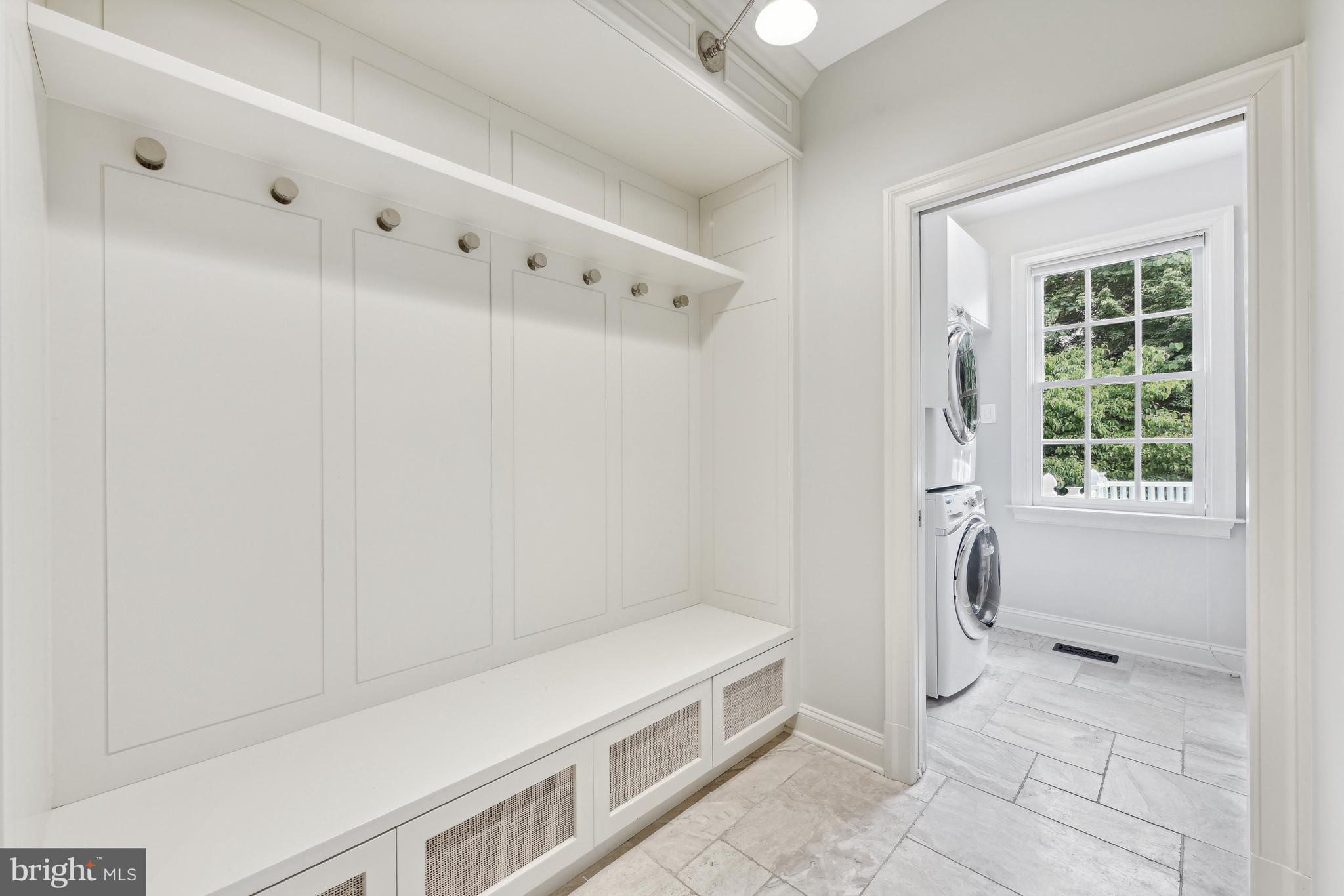 FOSTER - Residential