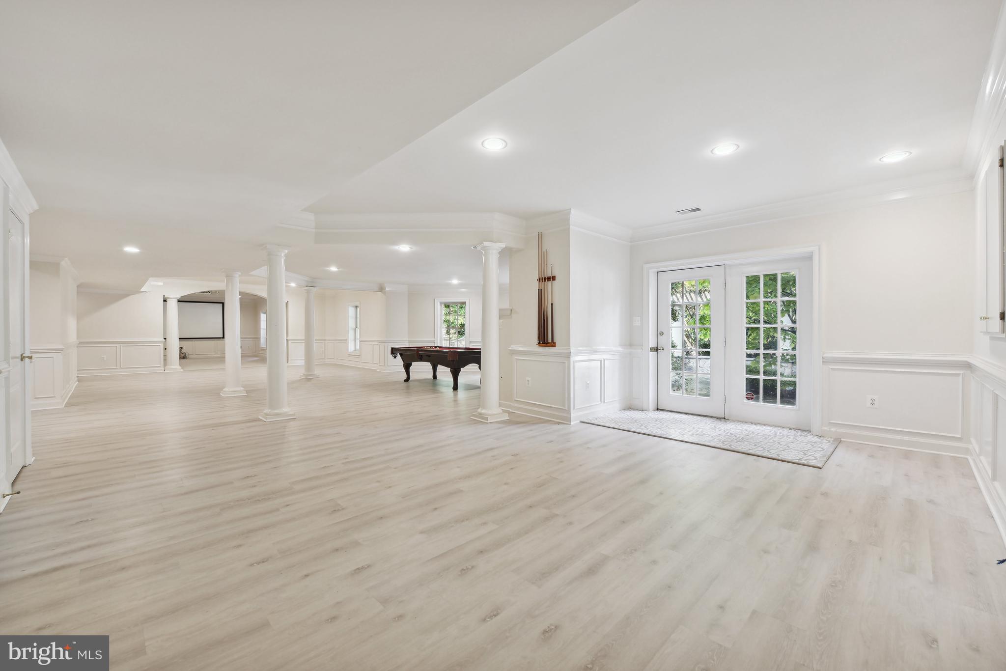 FOSTER - Residential