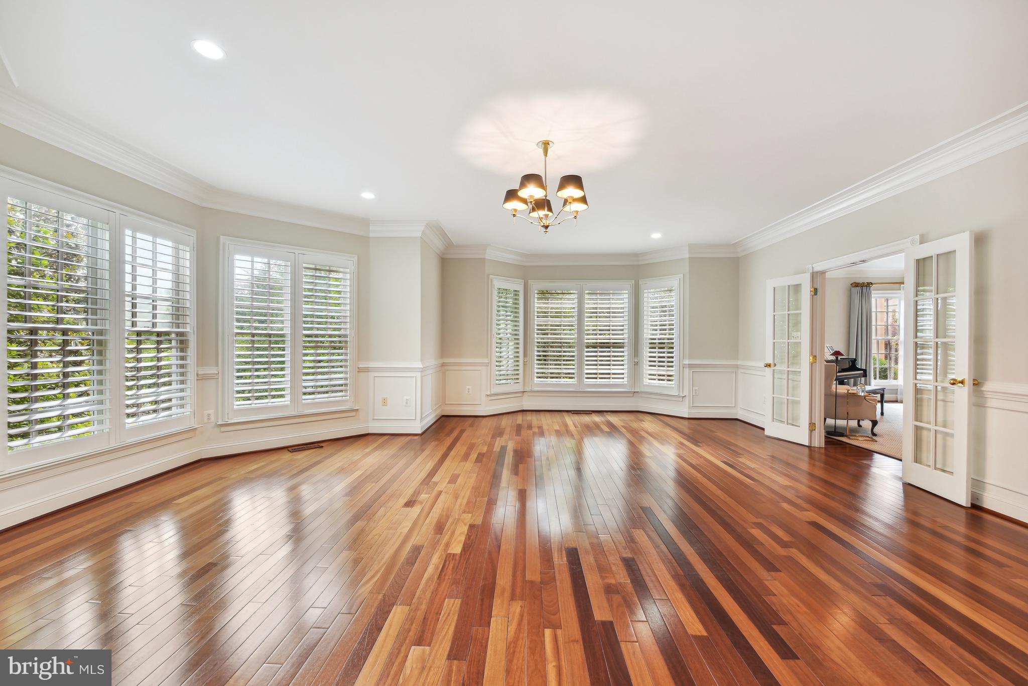 FOSTER - Residential