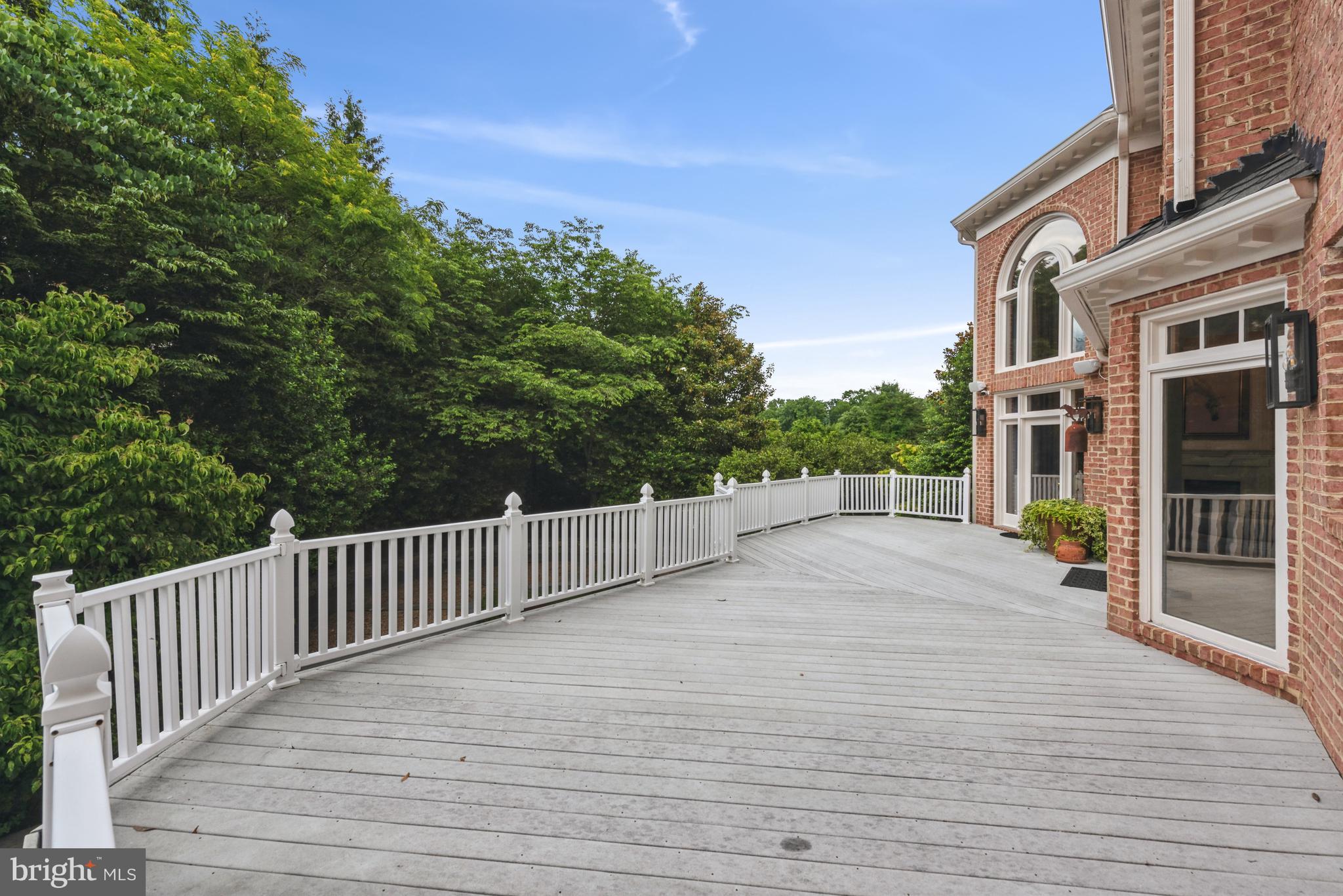 FOSTER - Residential