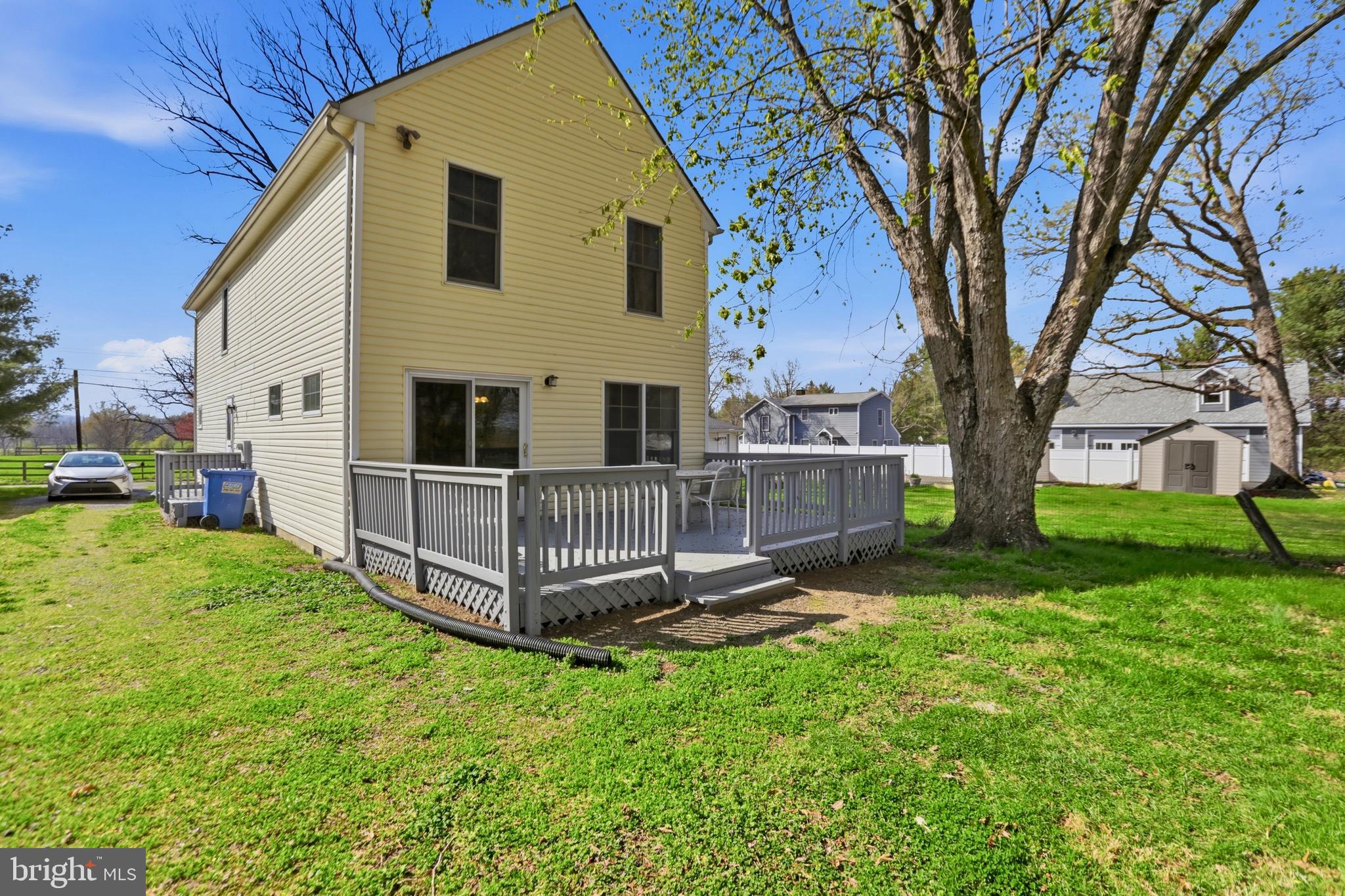 RUSSELL FARM - Residential