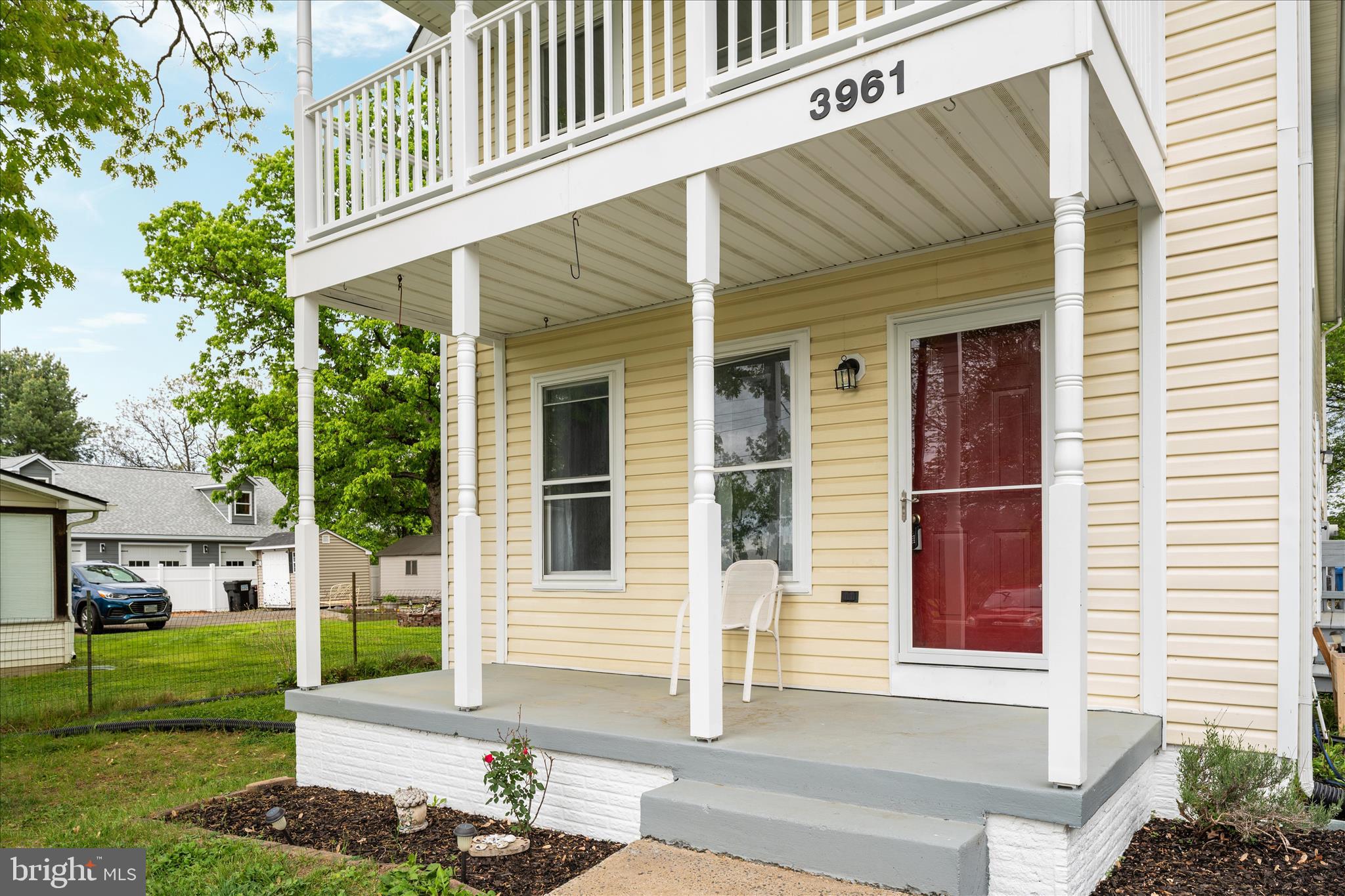 RUSSELL FARM - Residential