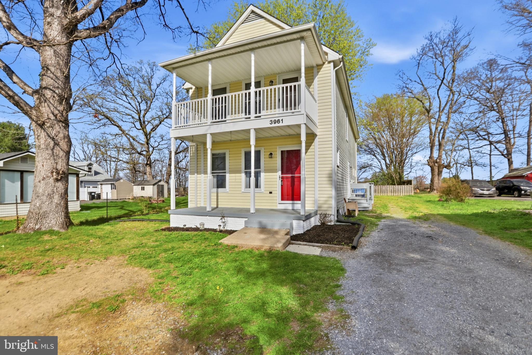 RUSSELL FARM - Residential