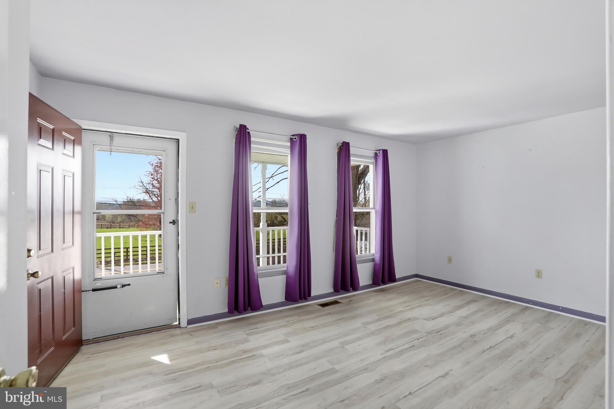 RUSSELL FARM - Residential