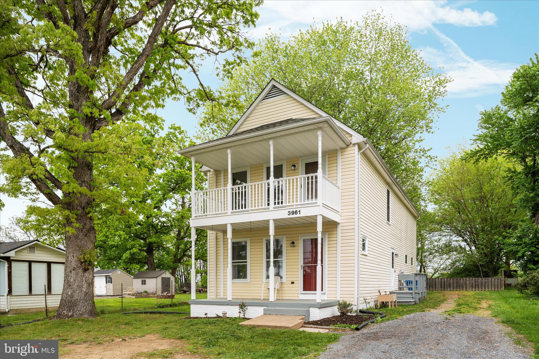 RUSSELL FARM - Residential
