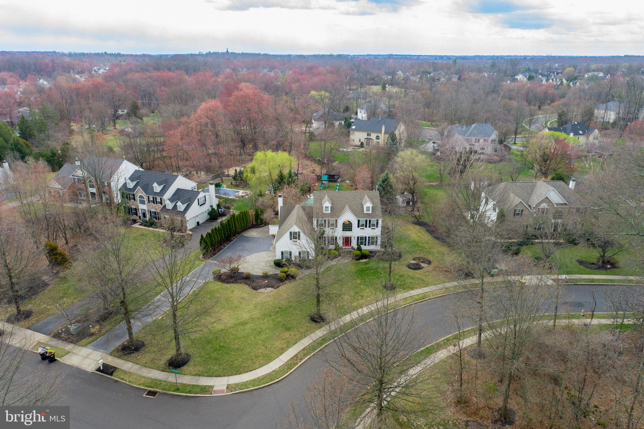 MONTGOMERY HOLLOW - Residential