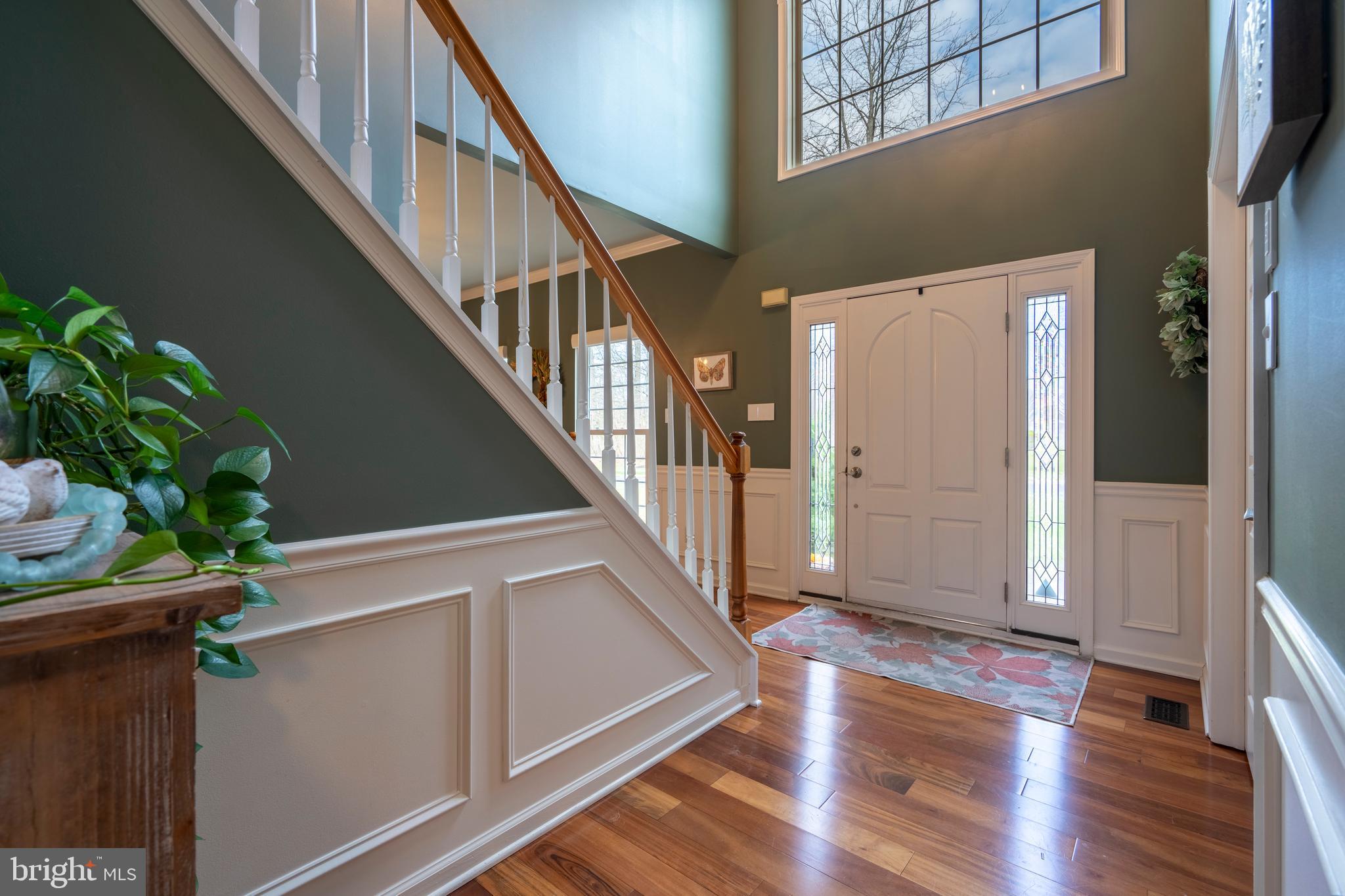 MONTGOMERY HOLLOW - Residential