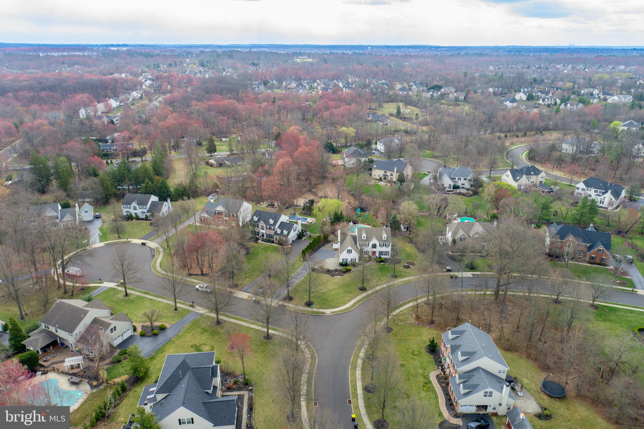 MONTGOMERY HOLLOW - Residential