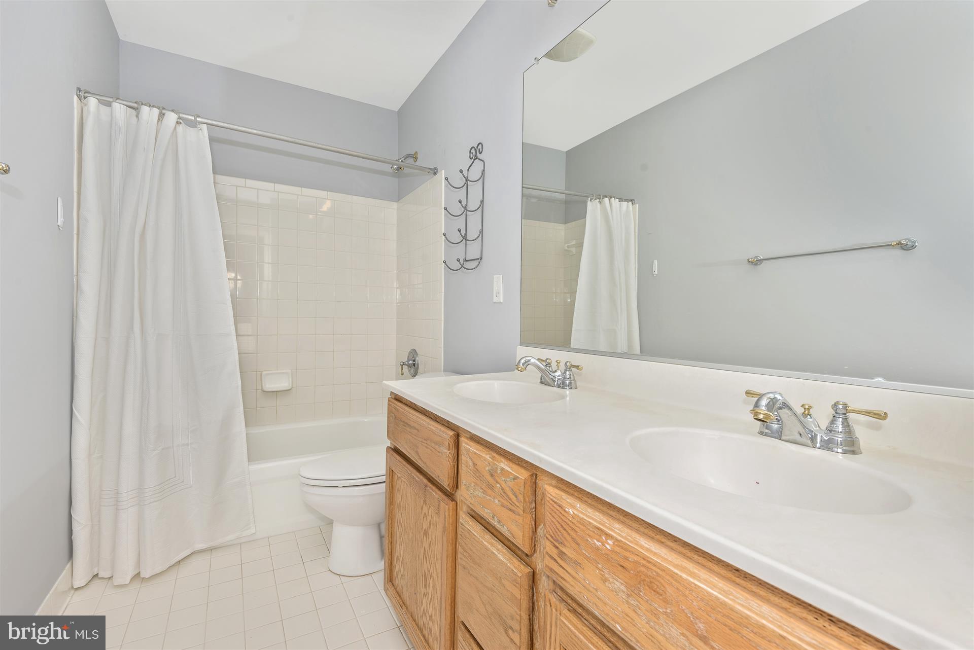 URBANA HIGHLANDS - Residential