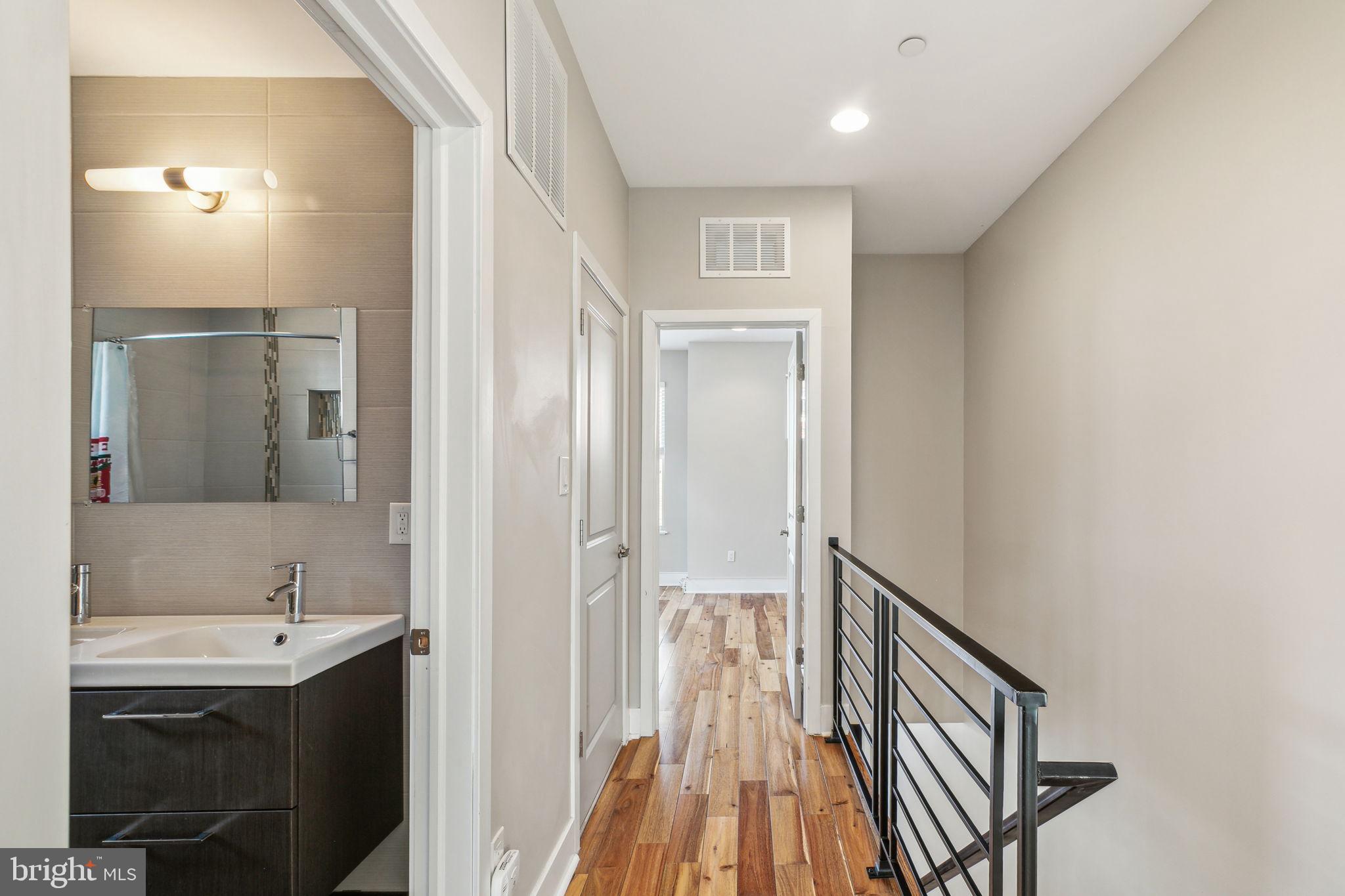 PENNSPORT - Residential Lease