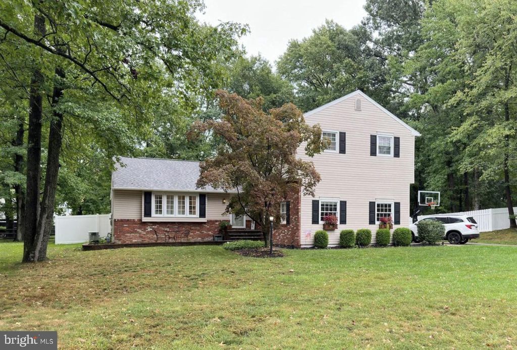 Photo of 1510 Esther Lane, YARDLEY, PA 19067 (MLS # PABU2108204)