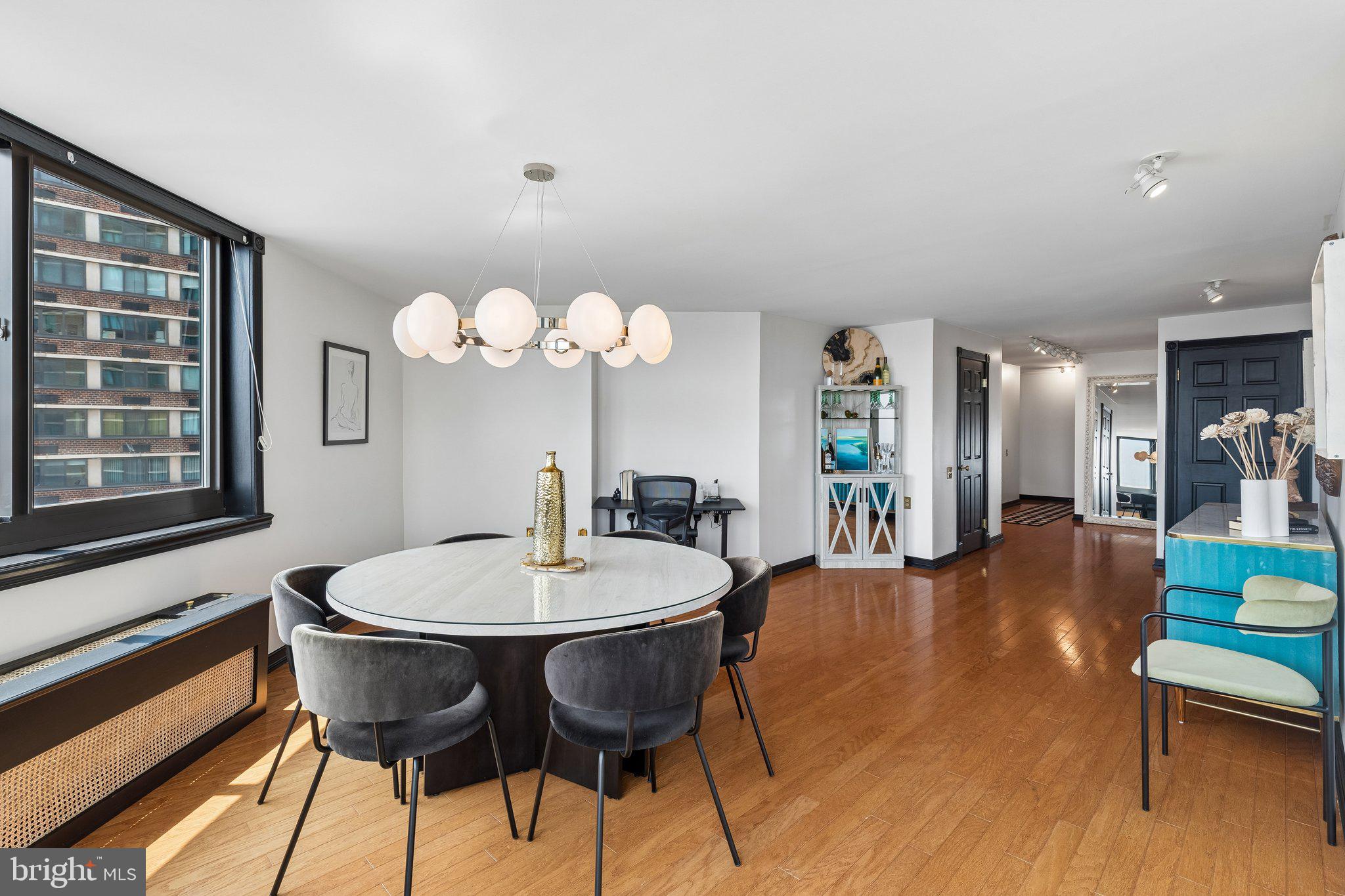 1420 LOCUST STREET 29A