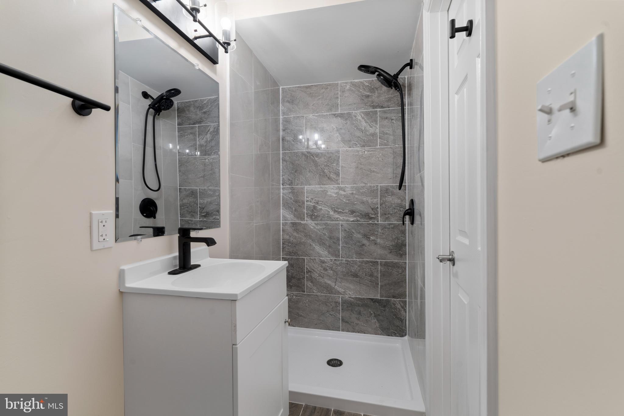 BELLE FARM ESTATES - Residential