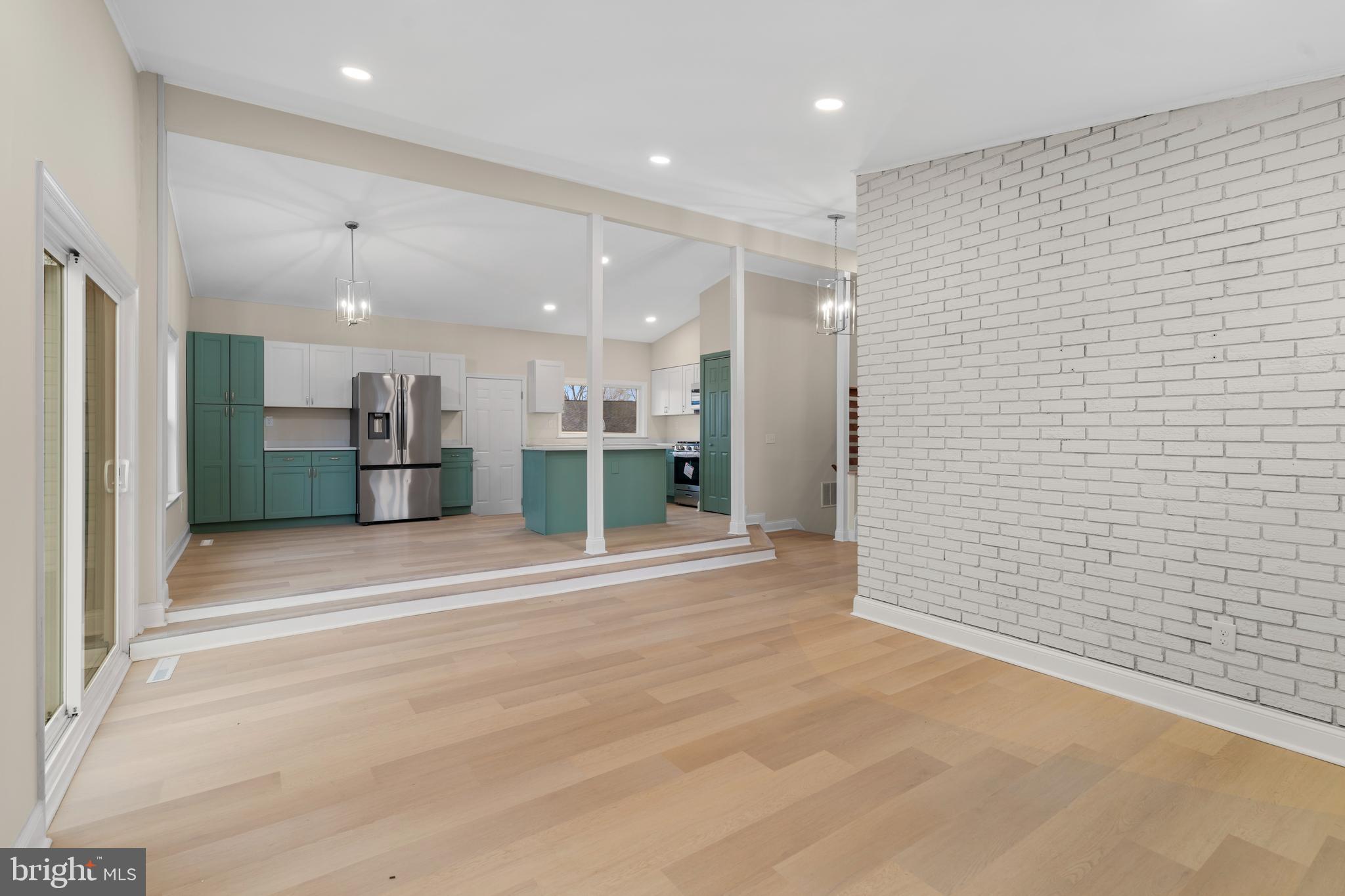 BELLE FARM ESTATES - Residential