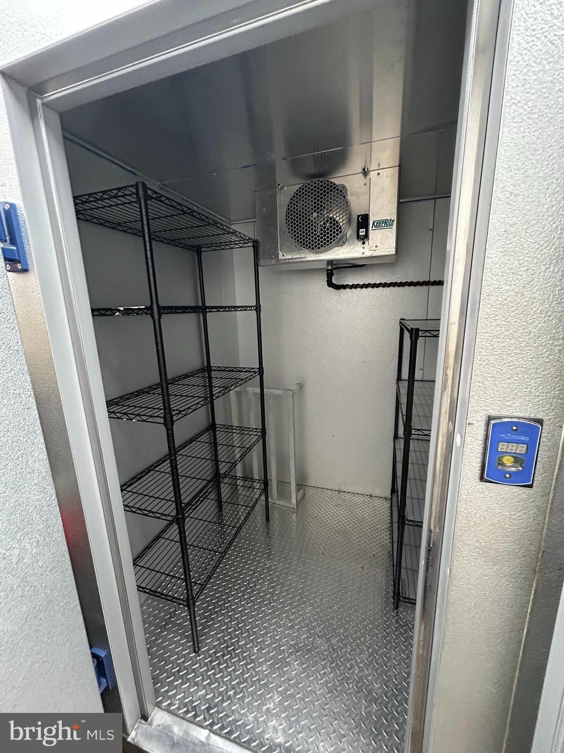 NORTHERN LIBERTIES - Commercial Sale