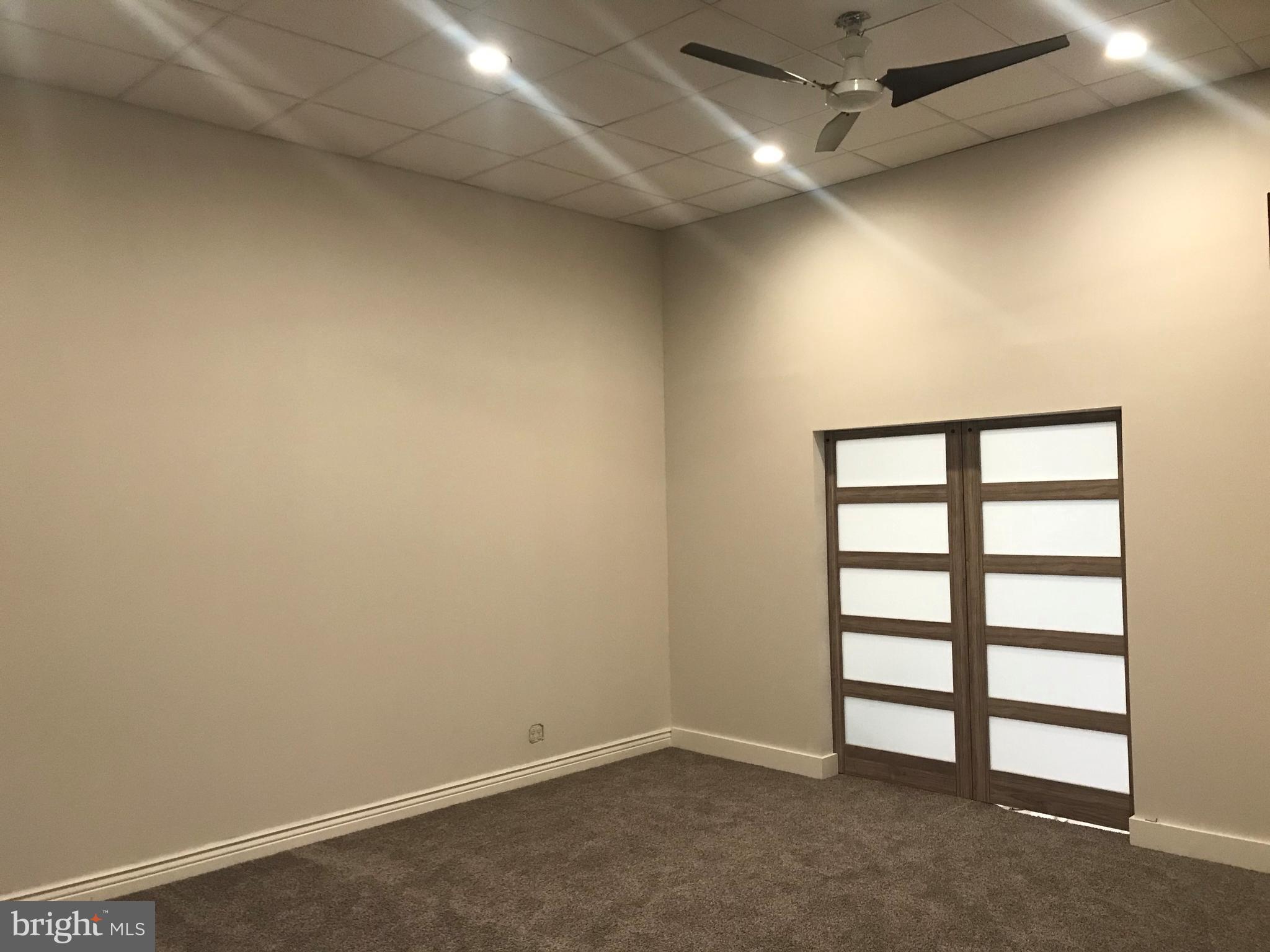 NORTHERN LIBERTIES - Commercial Sale