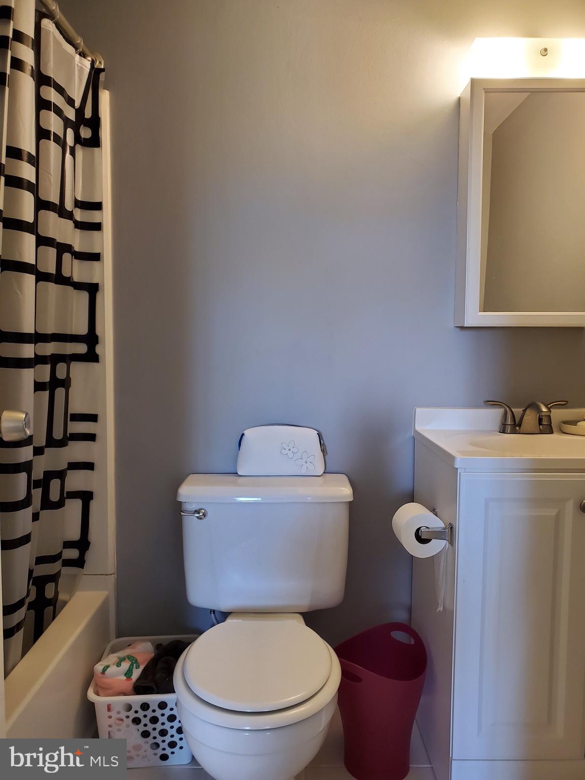 CATONSVILE GATEWAY - Residential Lease