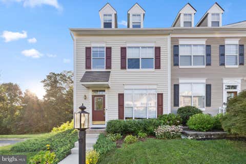 Photo of 3968 Hartlake Street, WOODBRIDGE, VA 22192 (MLS # VAPW2126486)