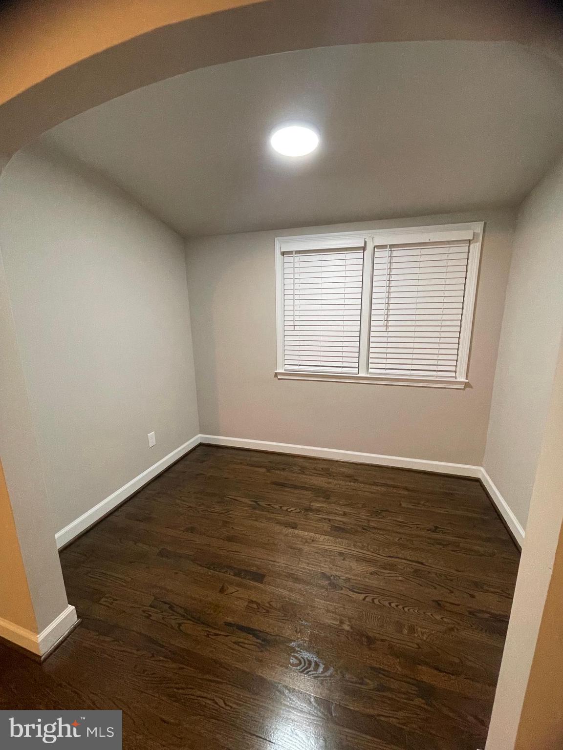 LINTHICUM - Residential