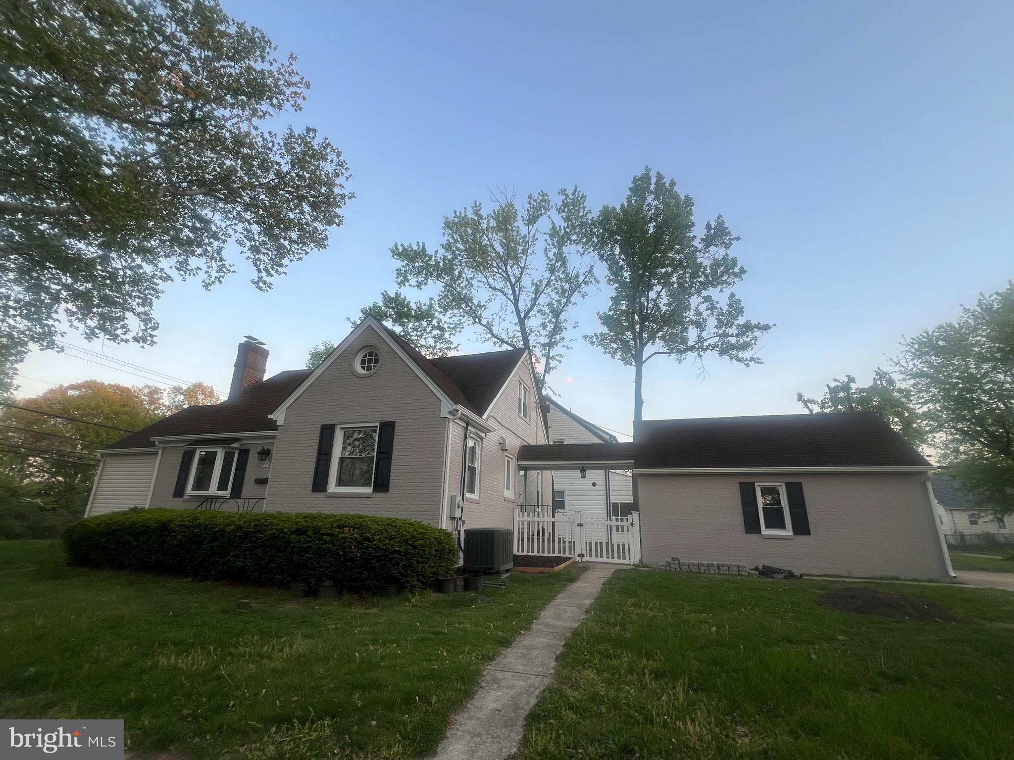 LINTHICUM - Residential