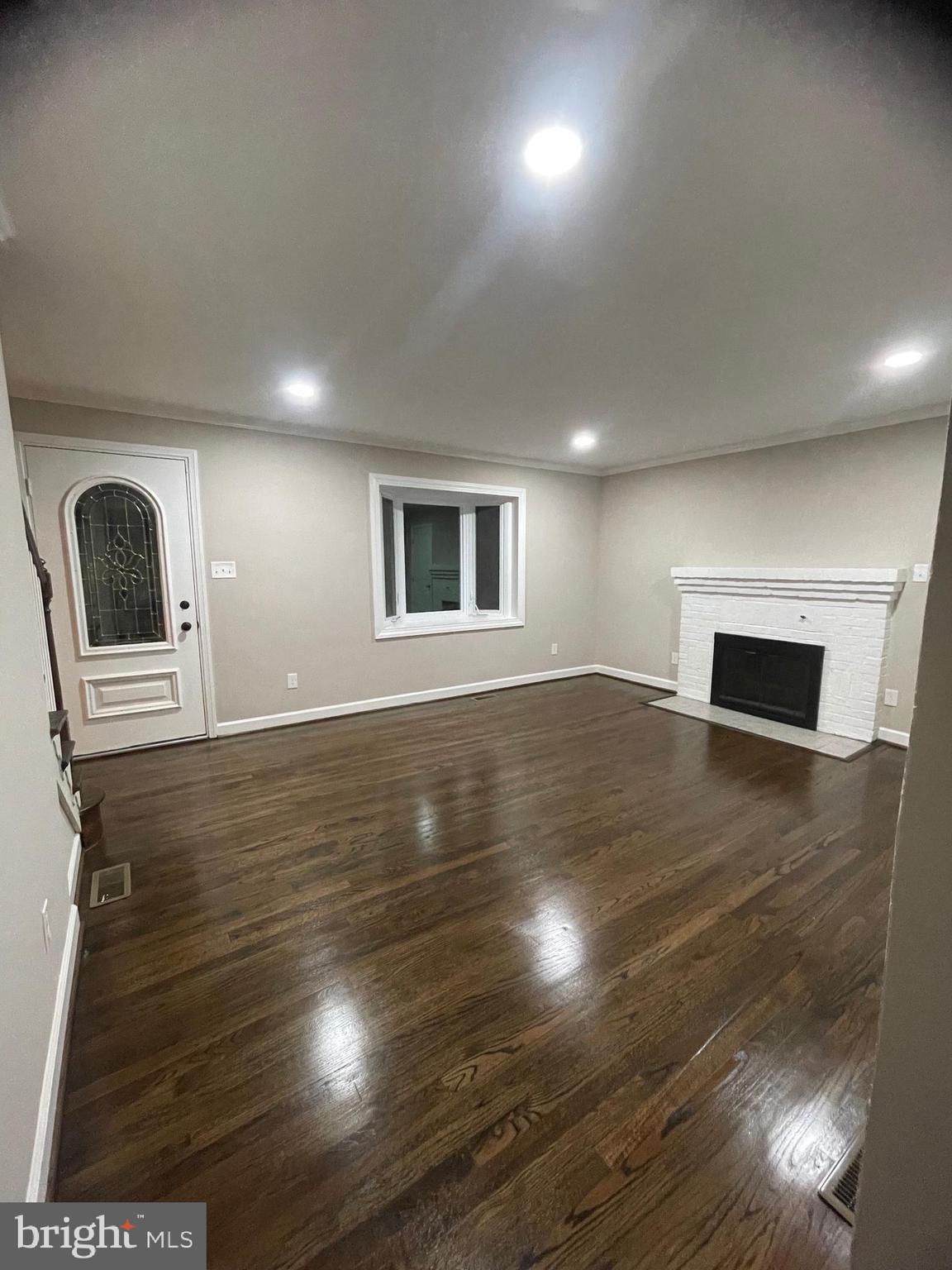 LINTHICUM - Residential