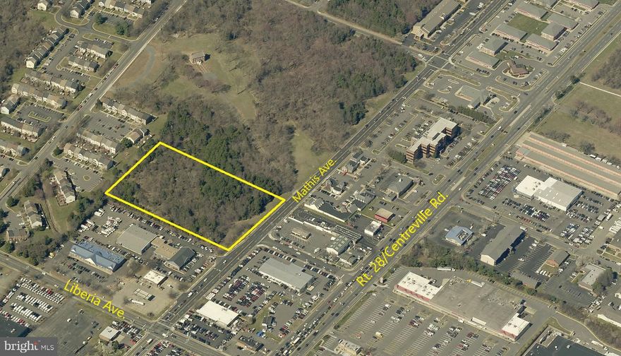 Commercial land available for sale. The property is approximately 4.42 acres of level ground. Zoned B-4; General Commercial which allows a multitude of uses by-right including daycare/child care facility, car wash, brewery, hotel, restaurant, and more! The property is located within the Mathis Character Area of the City of Manassas Comp Plan which allows for residential & mixed-use development. Well located property with approximately 370' of frontage on Mathis Ave. with about 9,700 VPD! Less than a tenth of a mile from both Liberia Ave. & Rt. 28/Centreville Rd.  Approximately 1 mile from Old Town Manassas.