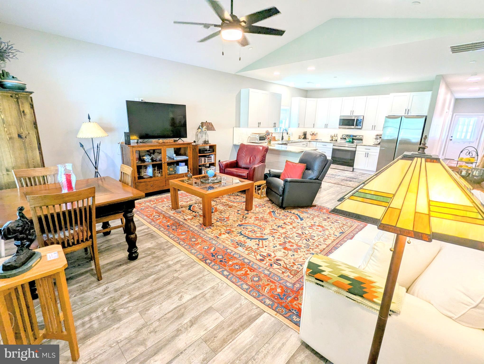 TRAPPE, MARYLAND - Residential