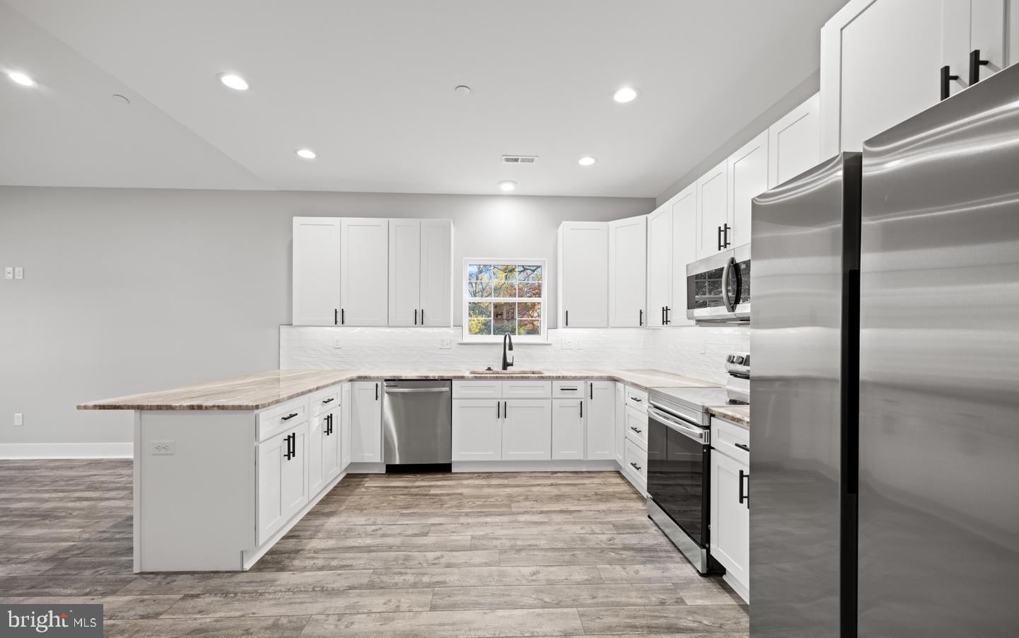 TRAPPE, MARYLAND - Residential