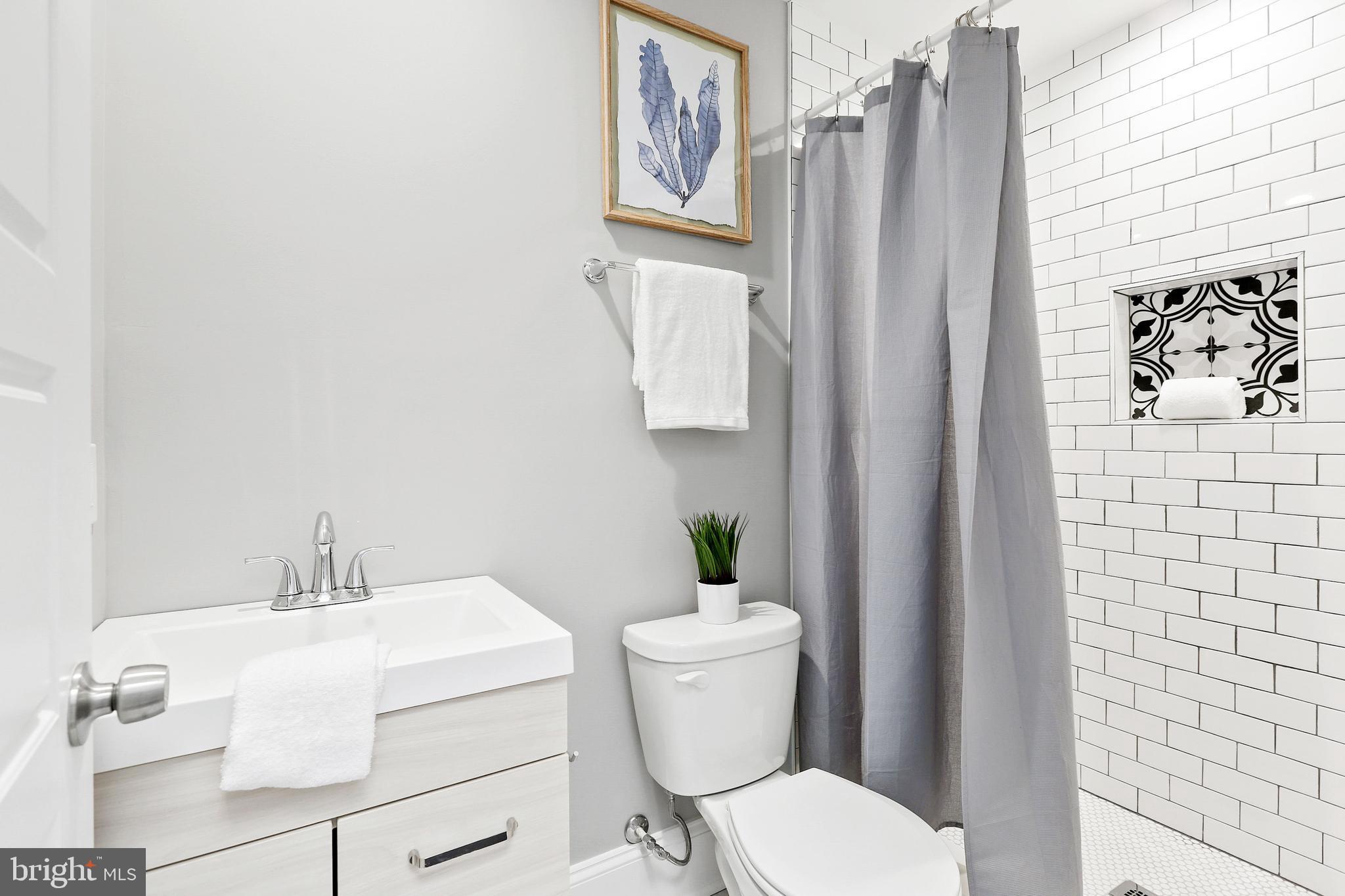 HIGHLANDTOWN - Residential