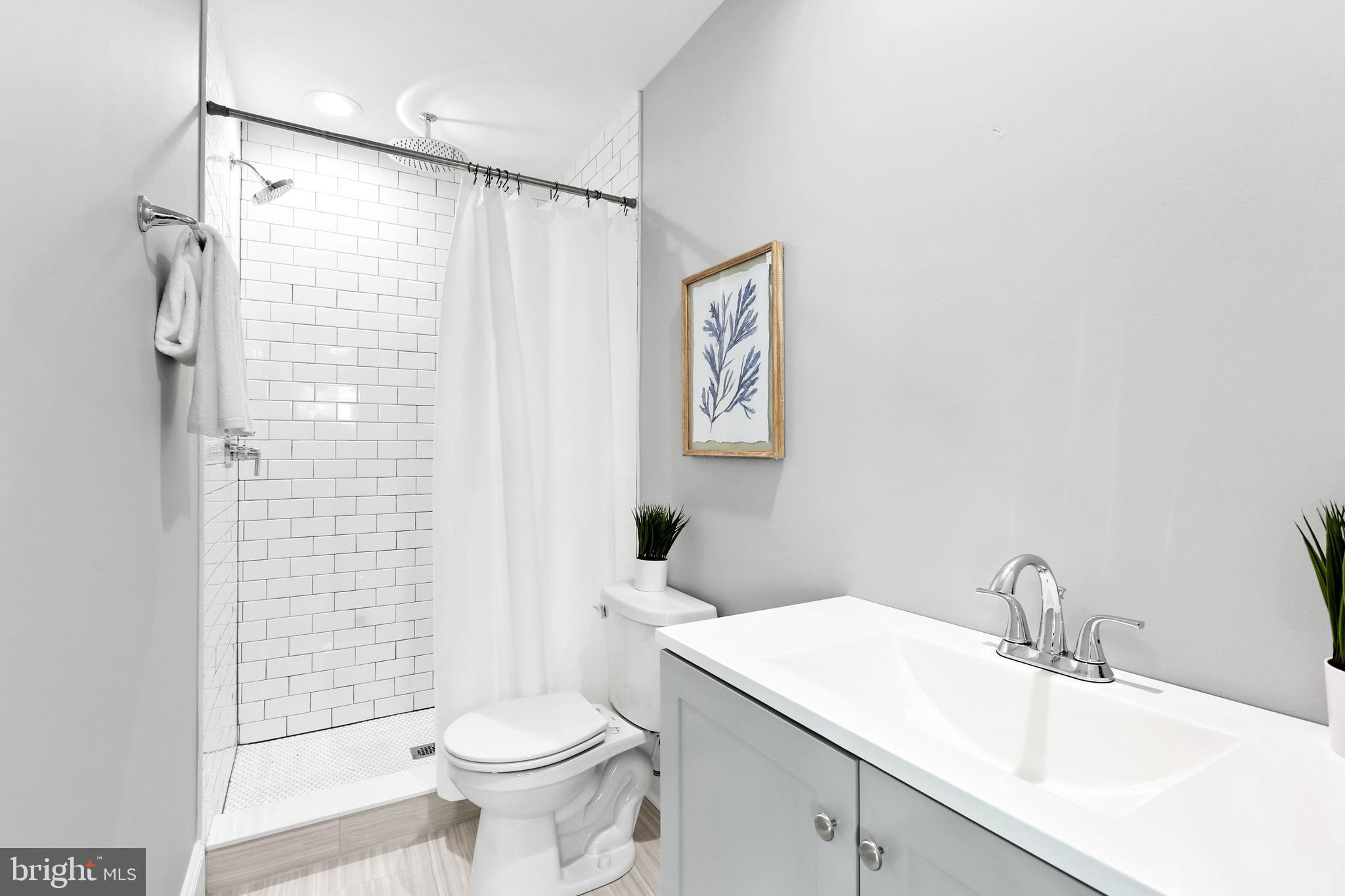 HIGHLANDTOWN - Residential