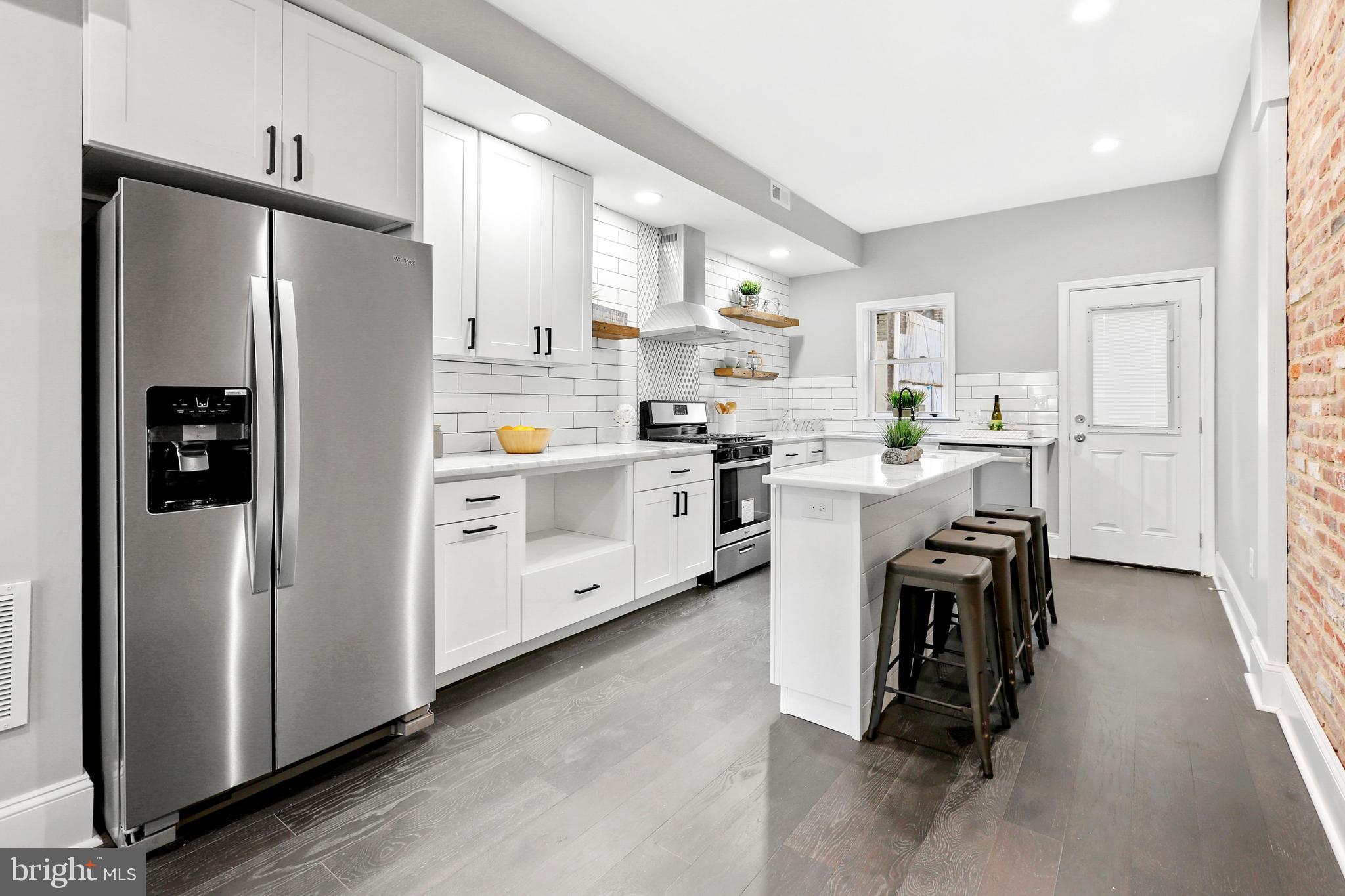 HIGHLANDTOWN - Residential