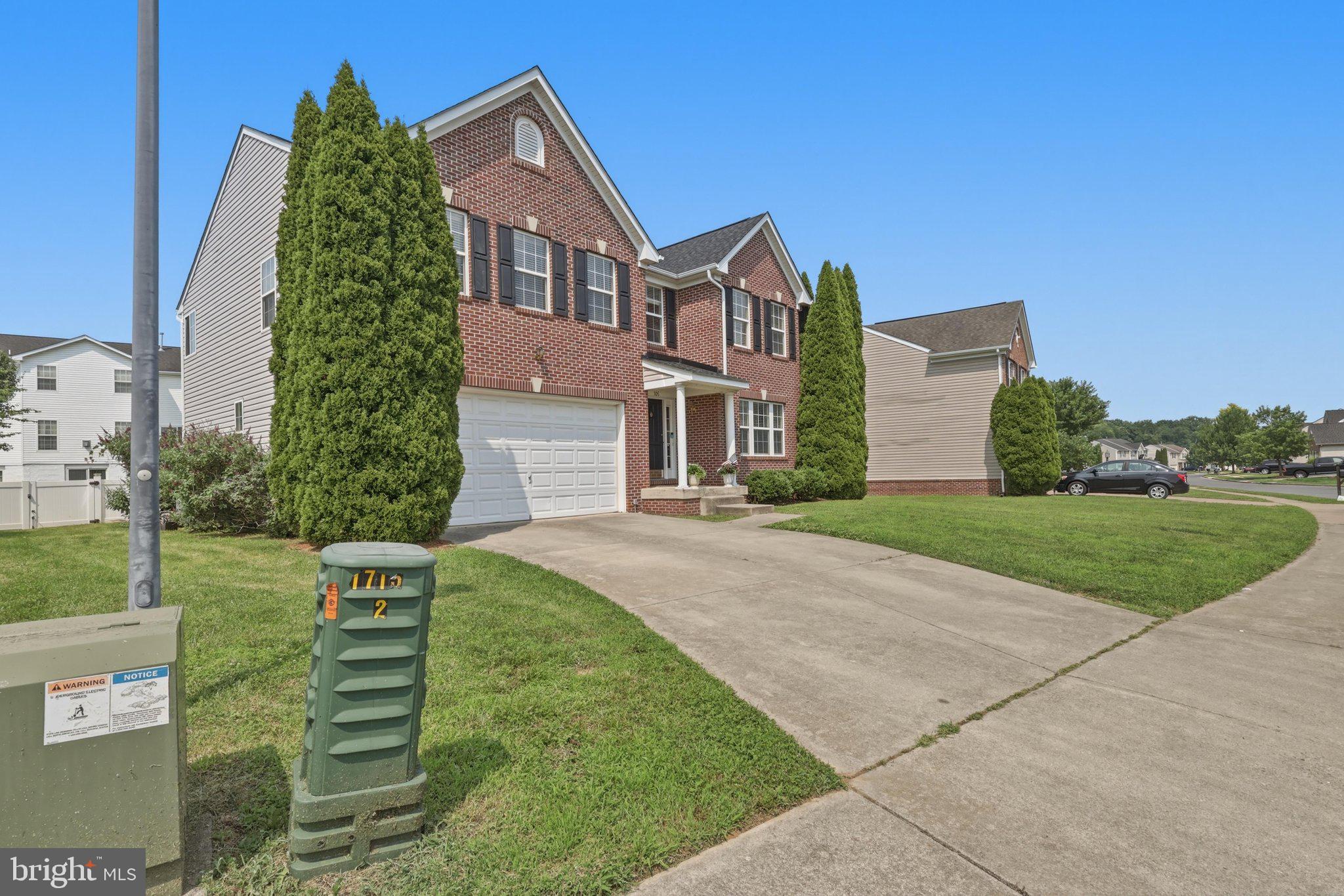 105 SEURAT LANE