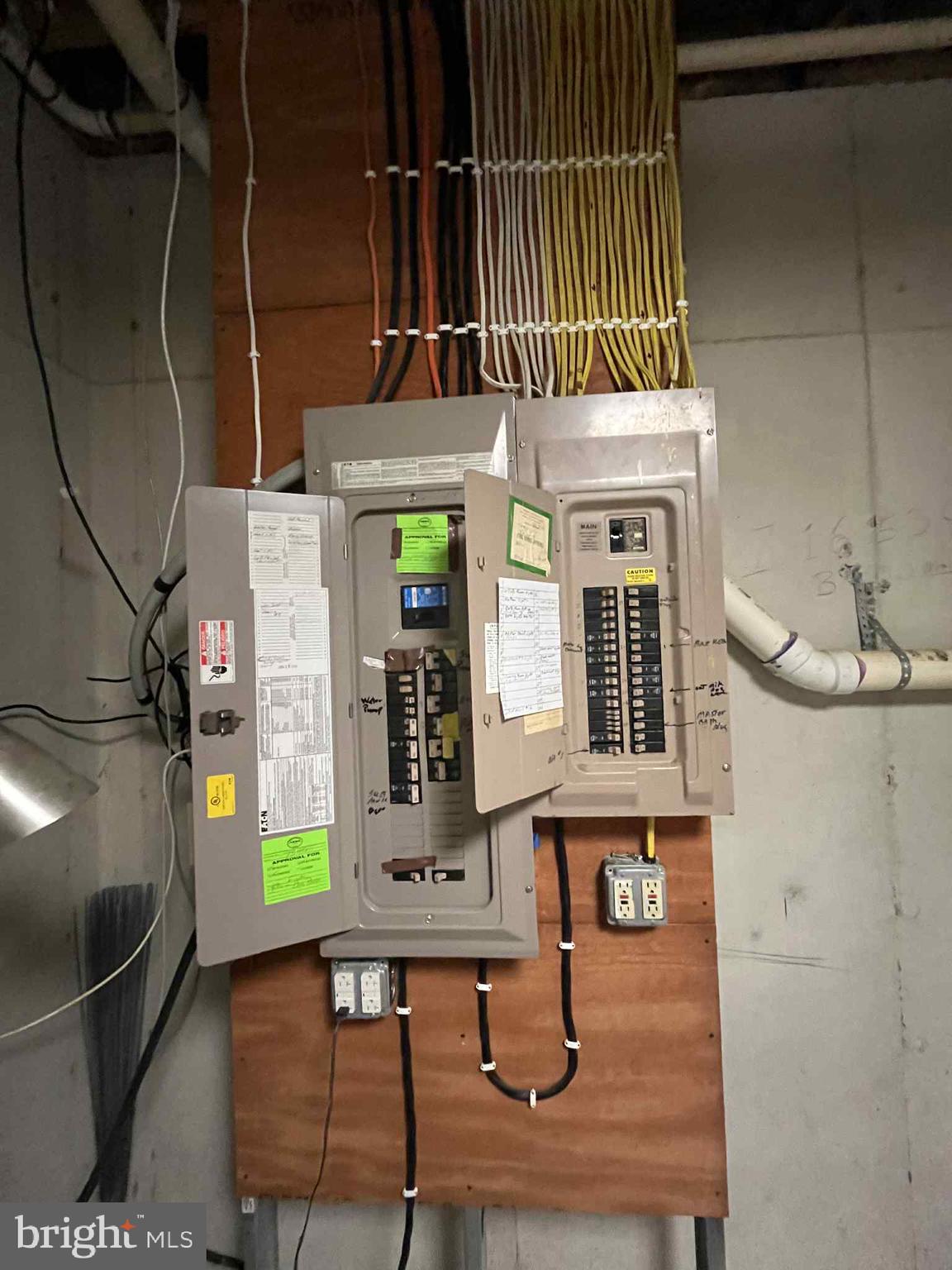 SHORT MOUNTAIN ESTATES - Residential