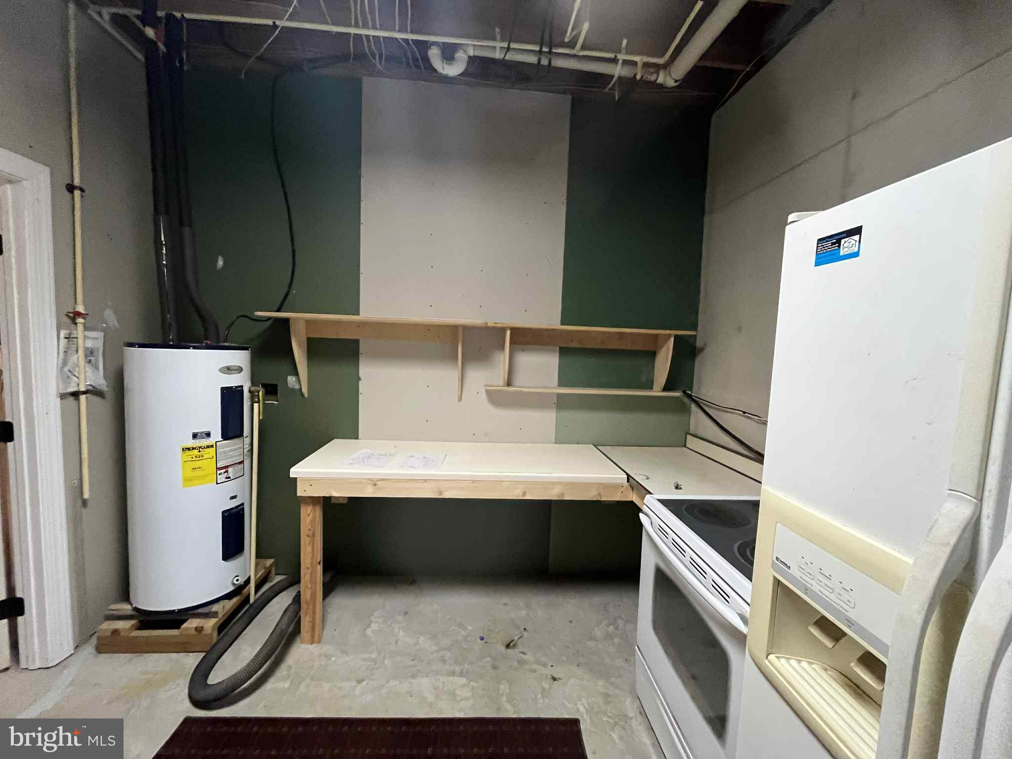 SHORT MOUNTAIN ESTATES - Residential