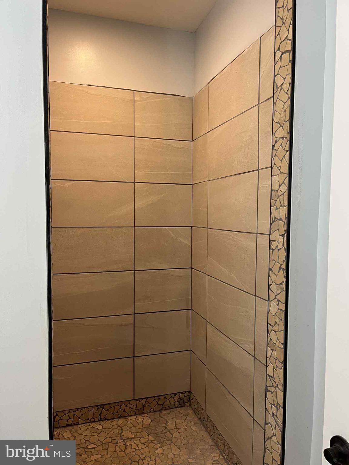 SHORT MOUNTAIN ESTATES - Residential