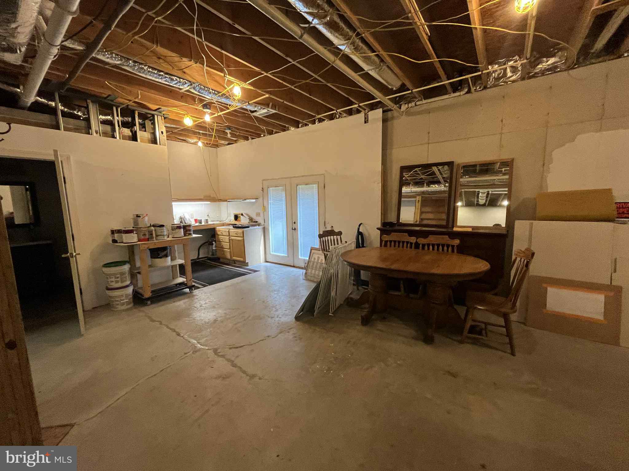 SHORT MOUNTAIN ESTATES - Residential