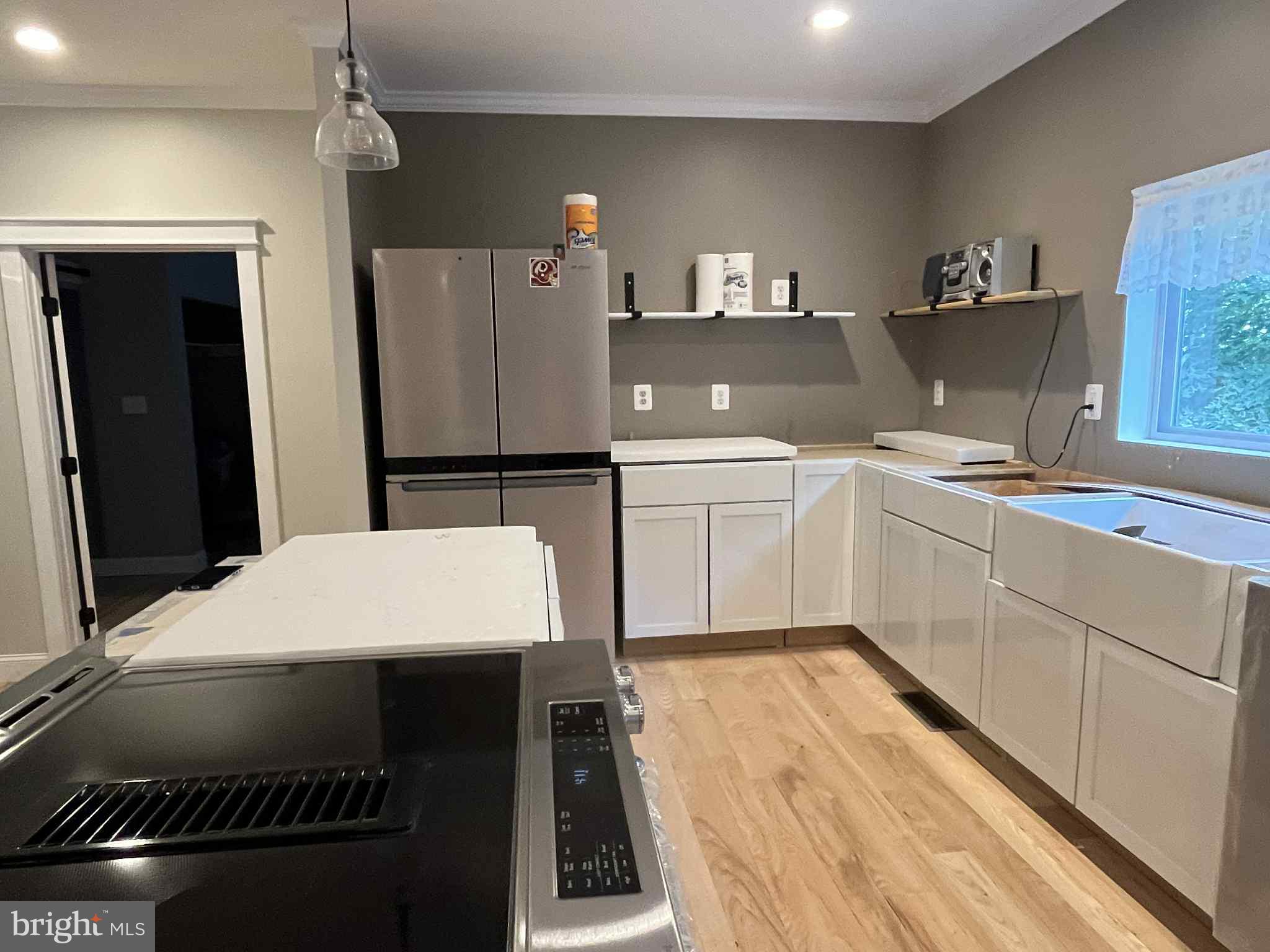 SHORT MOUNTAIN ESTATES - Residential