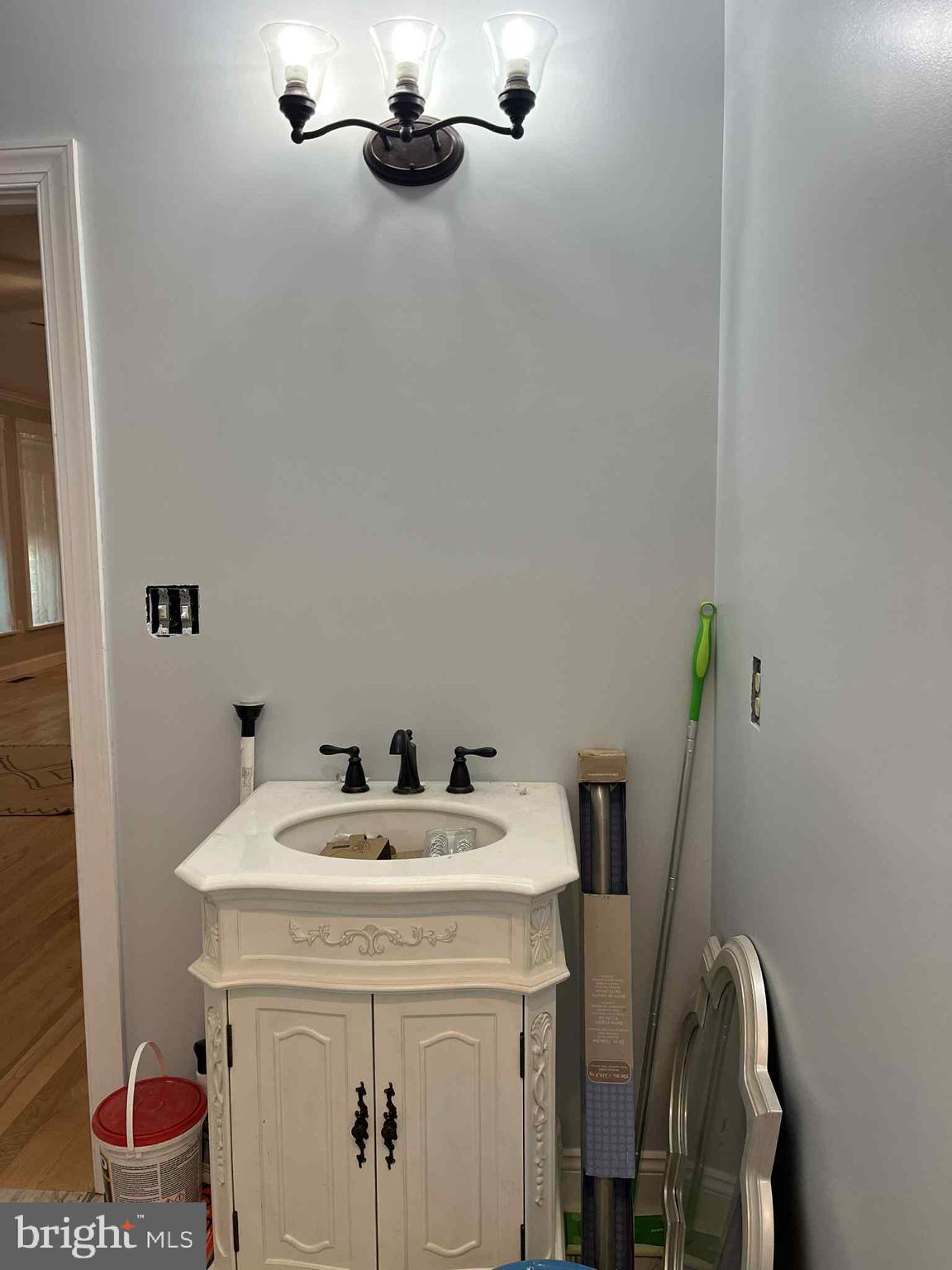 SHORT MOUNTAIN ESTATES - Residential