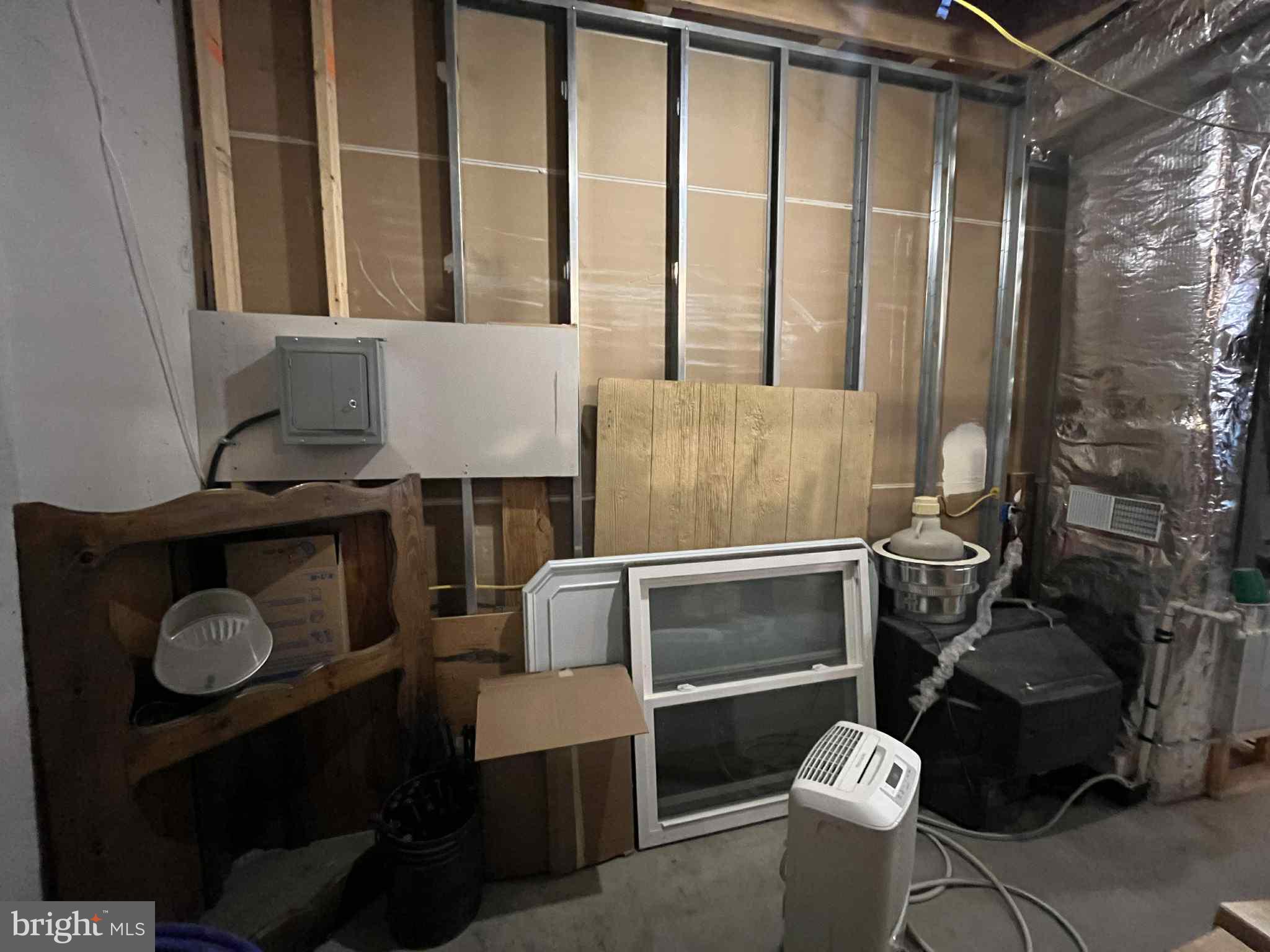 SHORT MOUNTAIN ESTATES - Residential