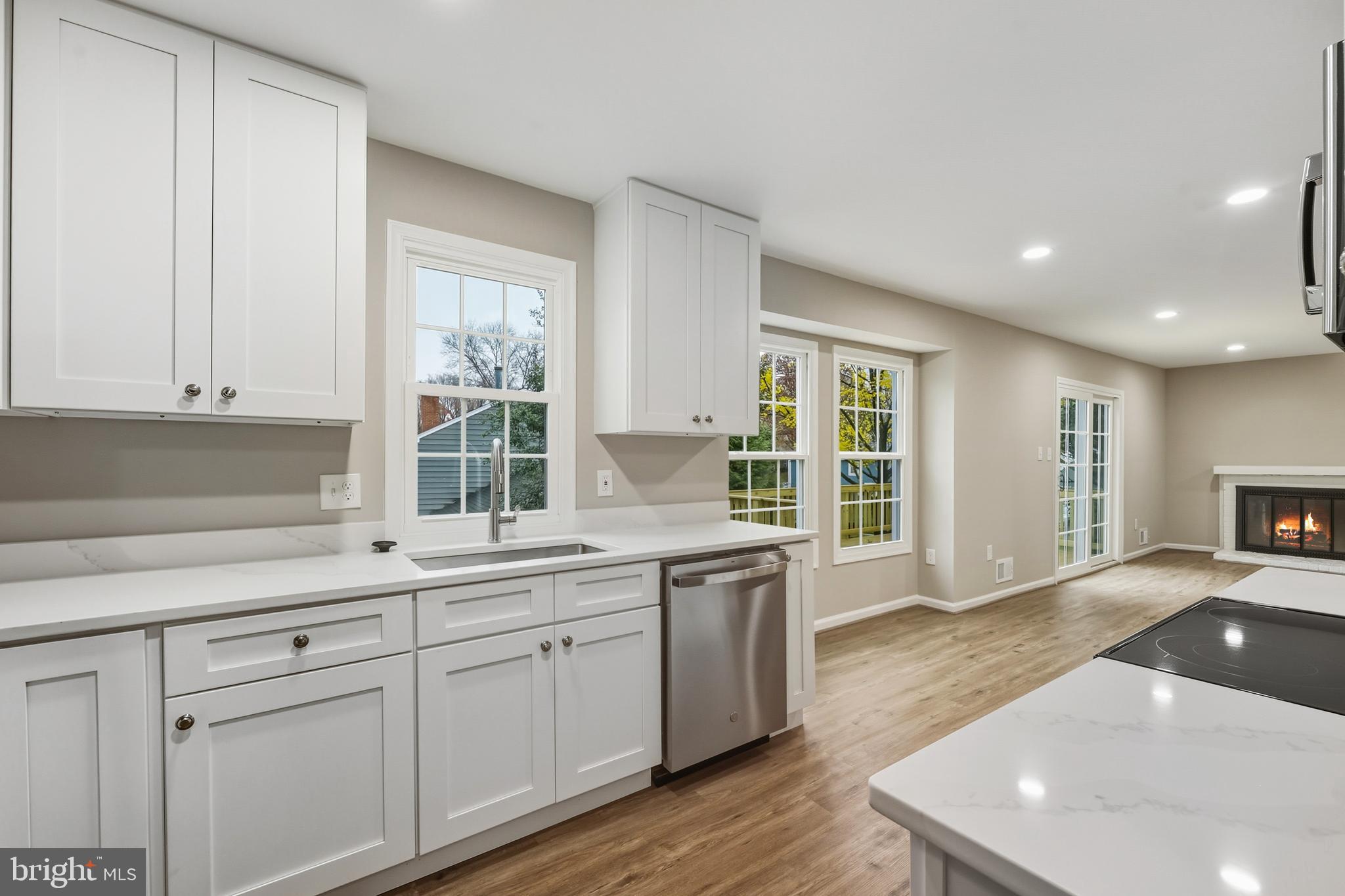 CANTERBURY WOODS - Residential